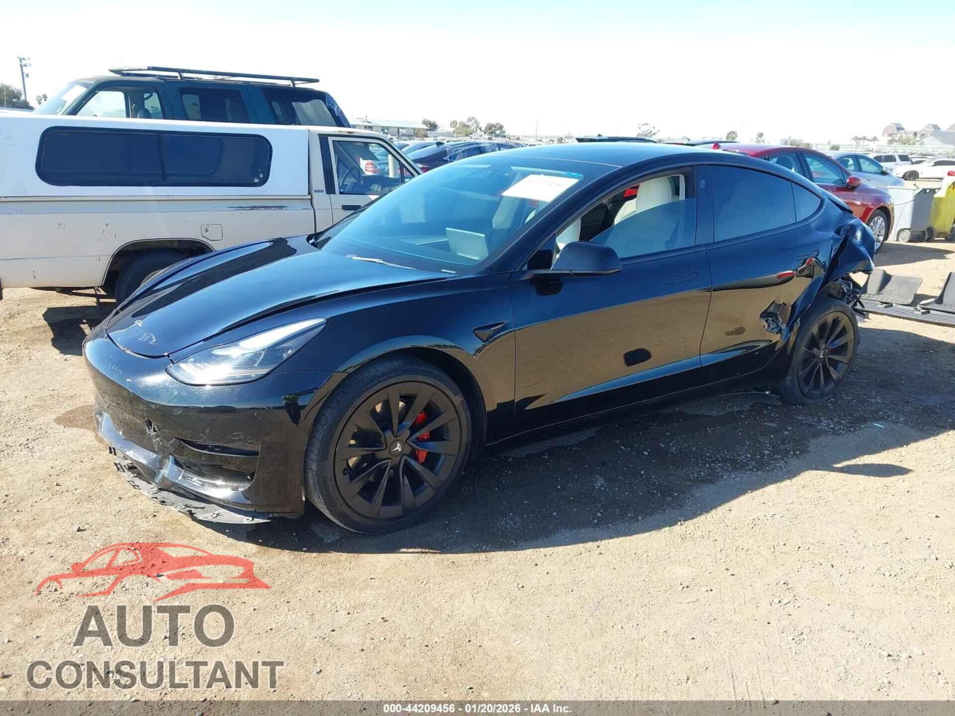 TESLA MODEL 3 2022 - 5YJ3E1EA7NF134096