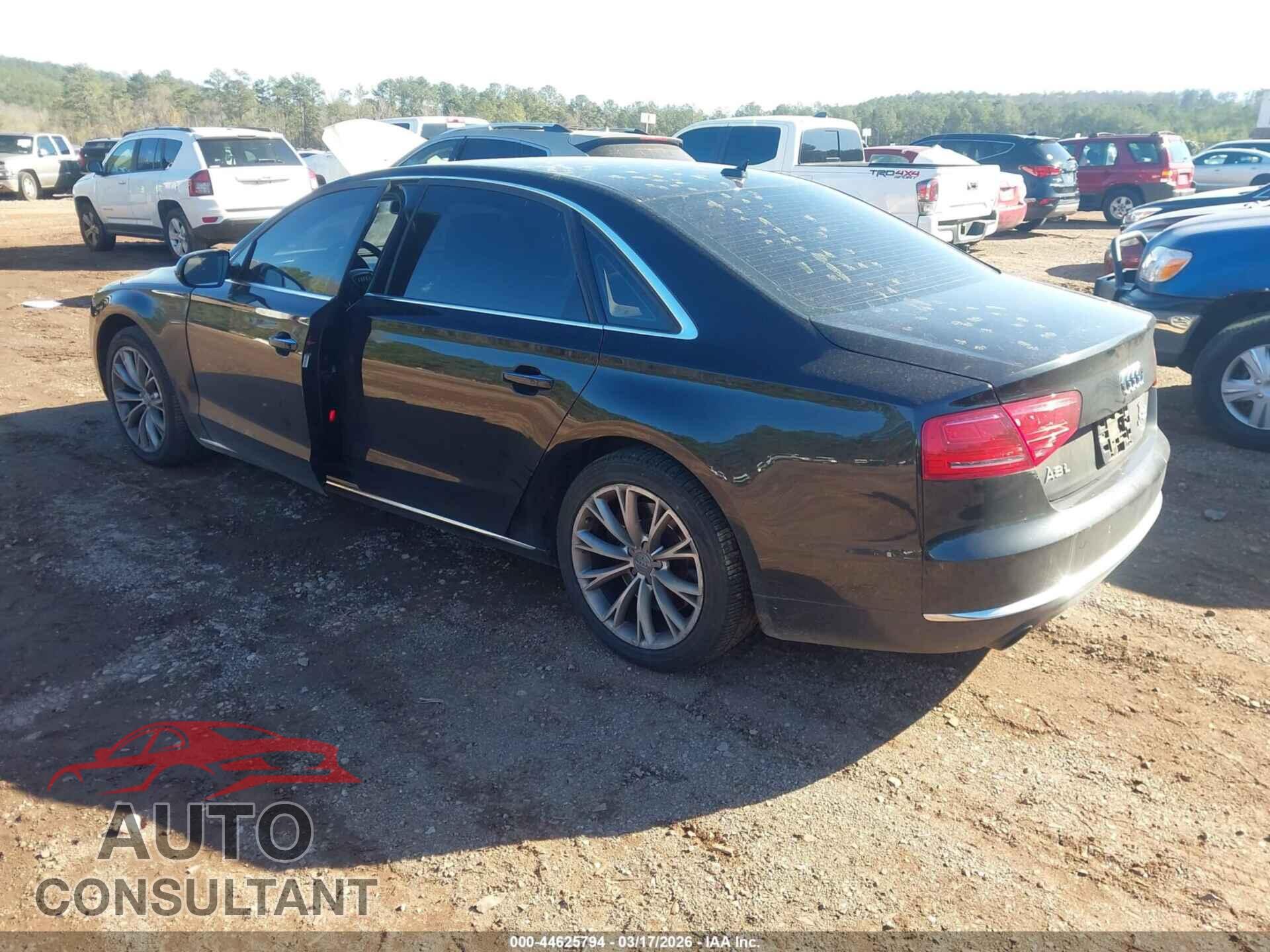 AUDI A8 L 2012 - WAURVAFD4CN032172