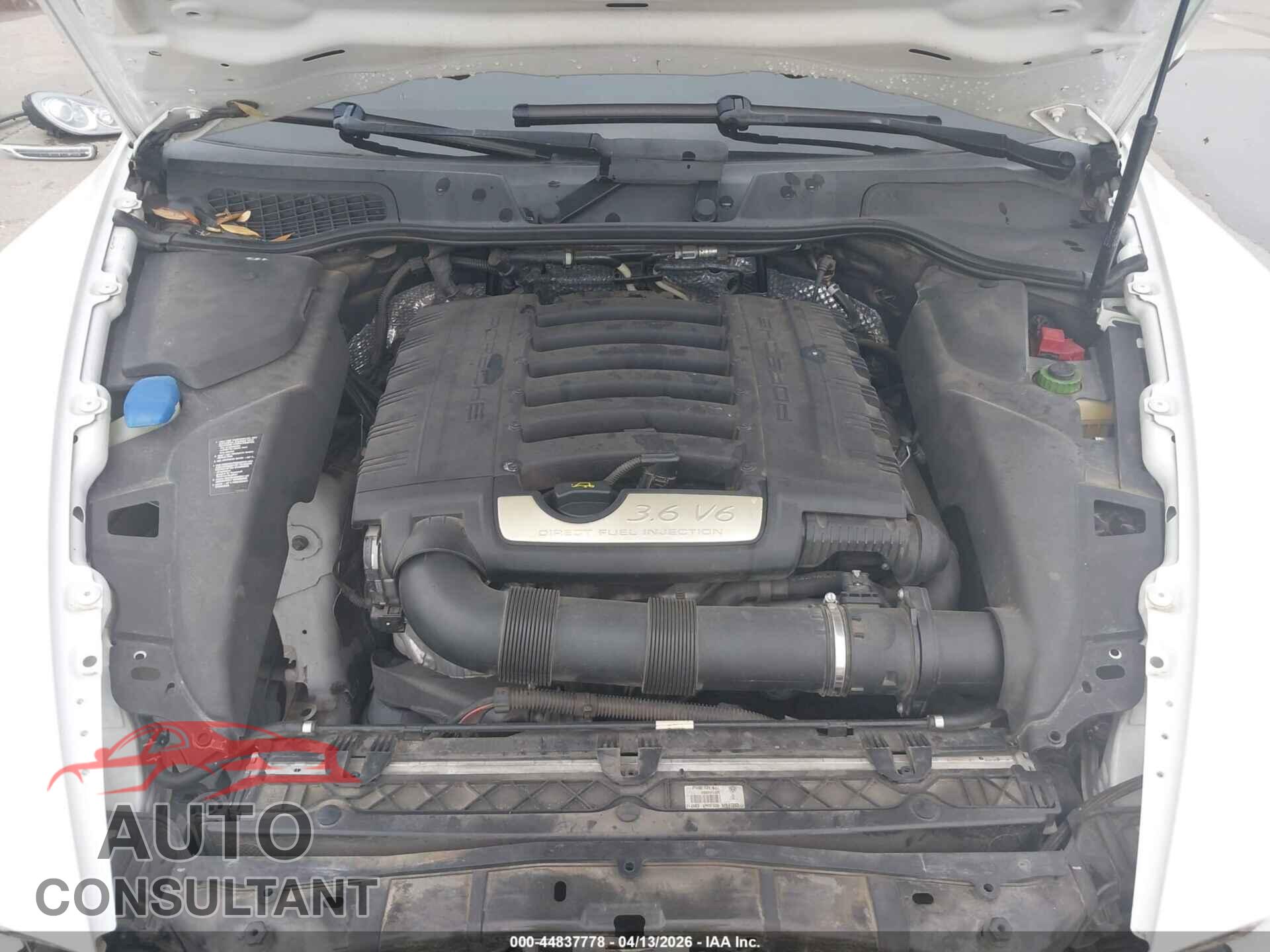 PORSCHE CAYENNE 2012 - WP1AA2A2XCLA08413