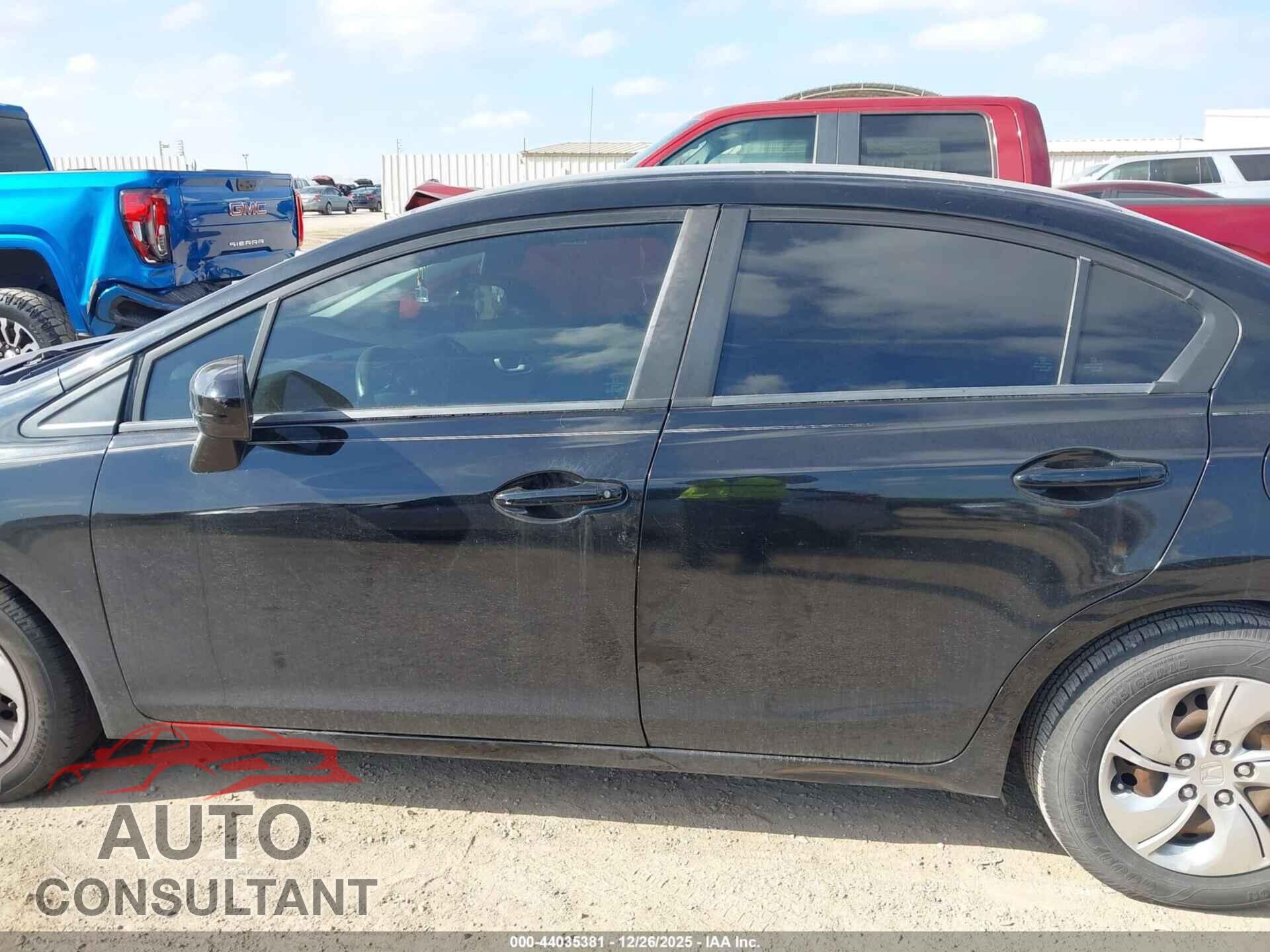 HONDA CIVIC 2015 - 19XFB2F52FE016543