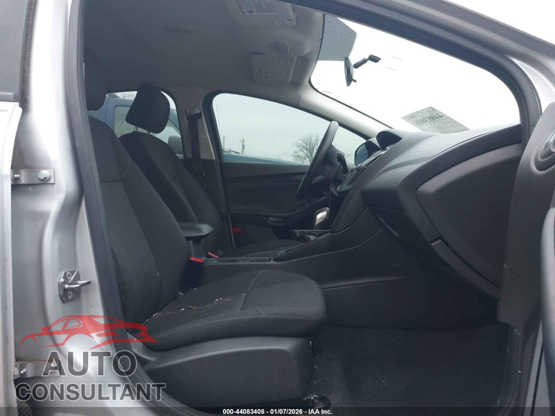 FORD FOCUS 2016 - 1FADP3K26GL290997