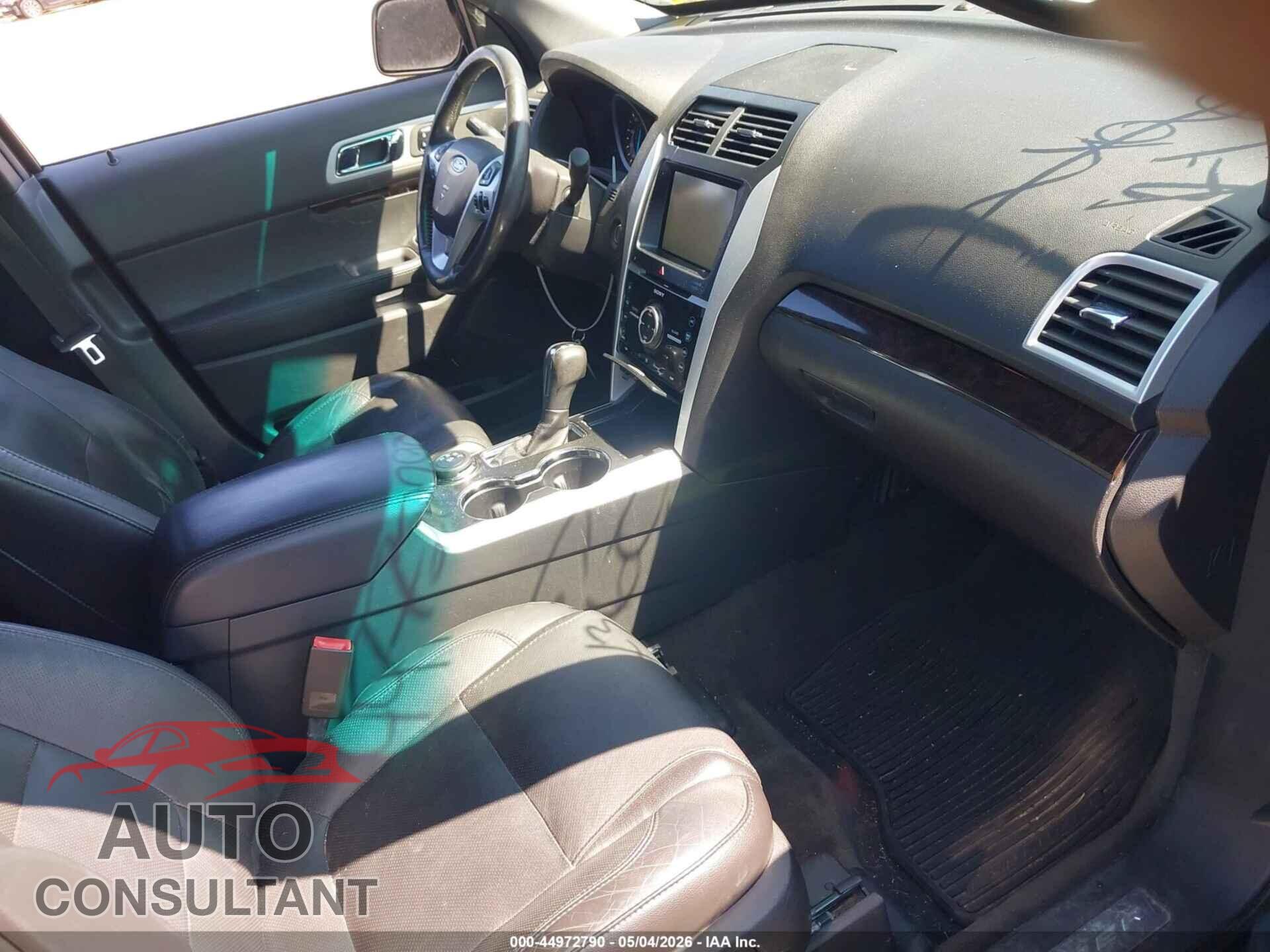 FORD EXPLORER 2015 - 1FM5K8F87FGA60302