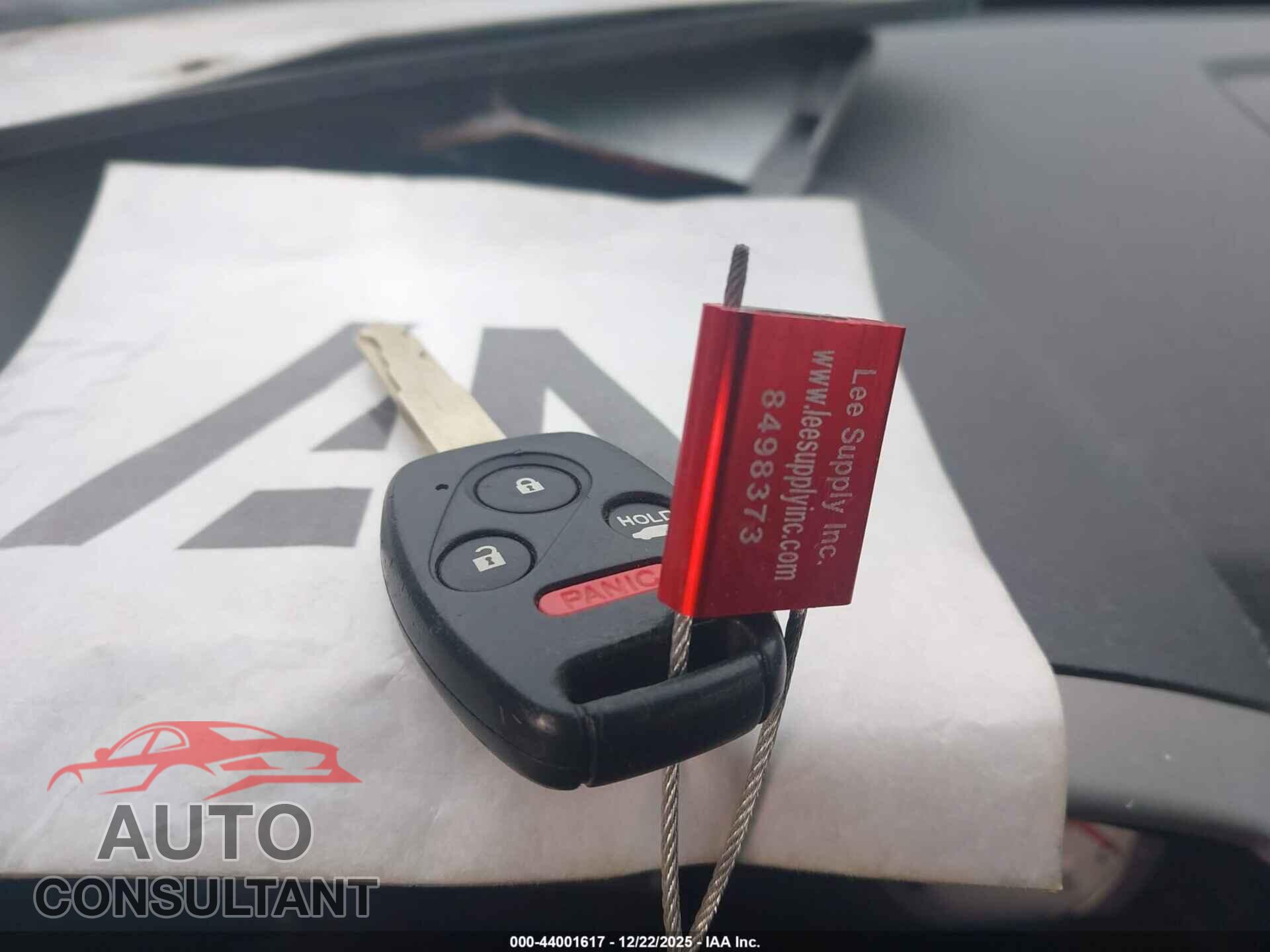 HONDA PILOT 2015 - 5FNYF4H92FB035810