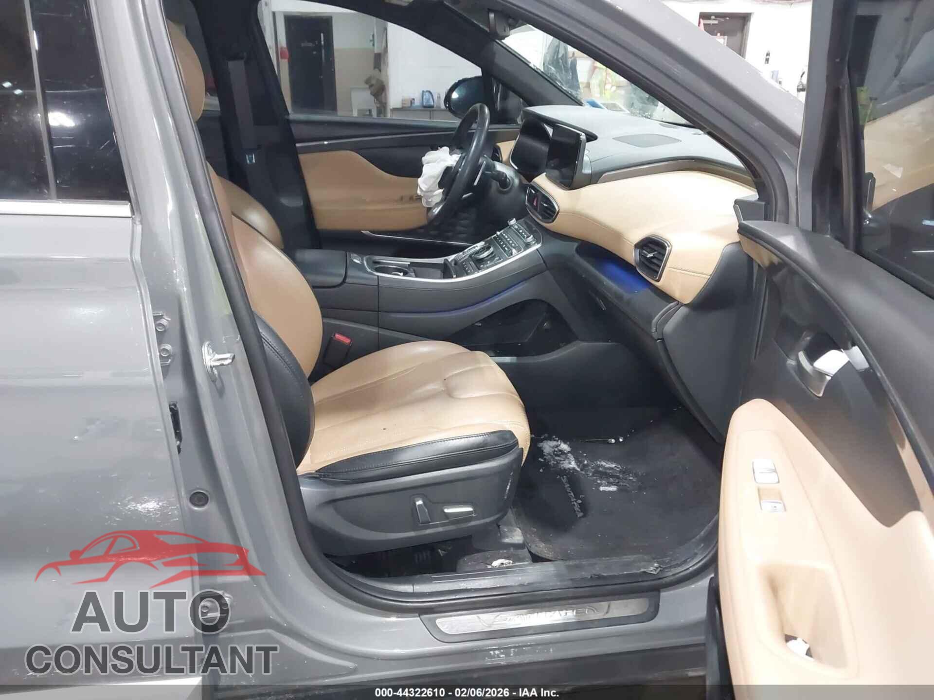 HYUNDAI SANTA FE 2023 - 5NMS5DAL8PH640073