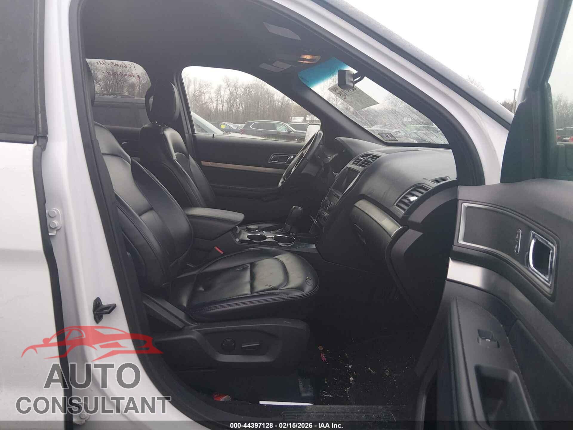 FORD EXPLORER 2019 - 1FM5K8D87KGB00908