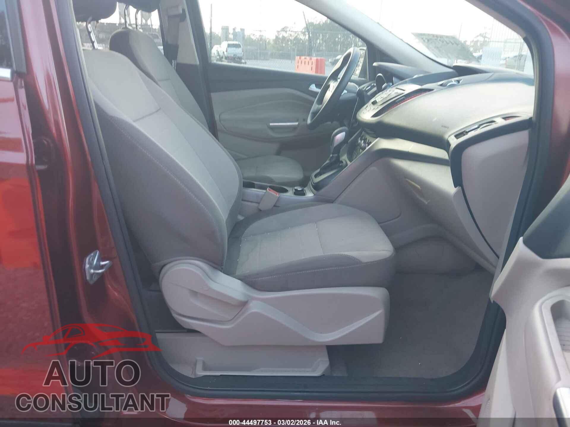 FORD ESCAPE 2014 - 1FMCU0GX4EUC00573