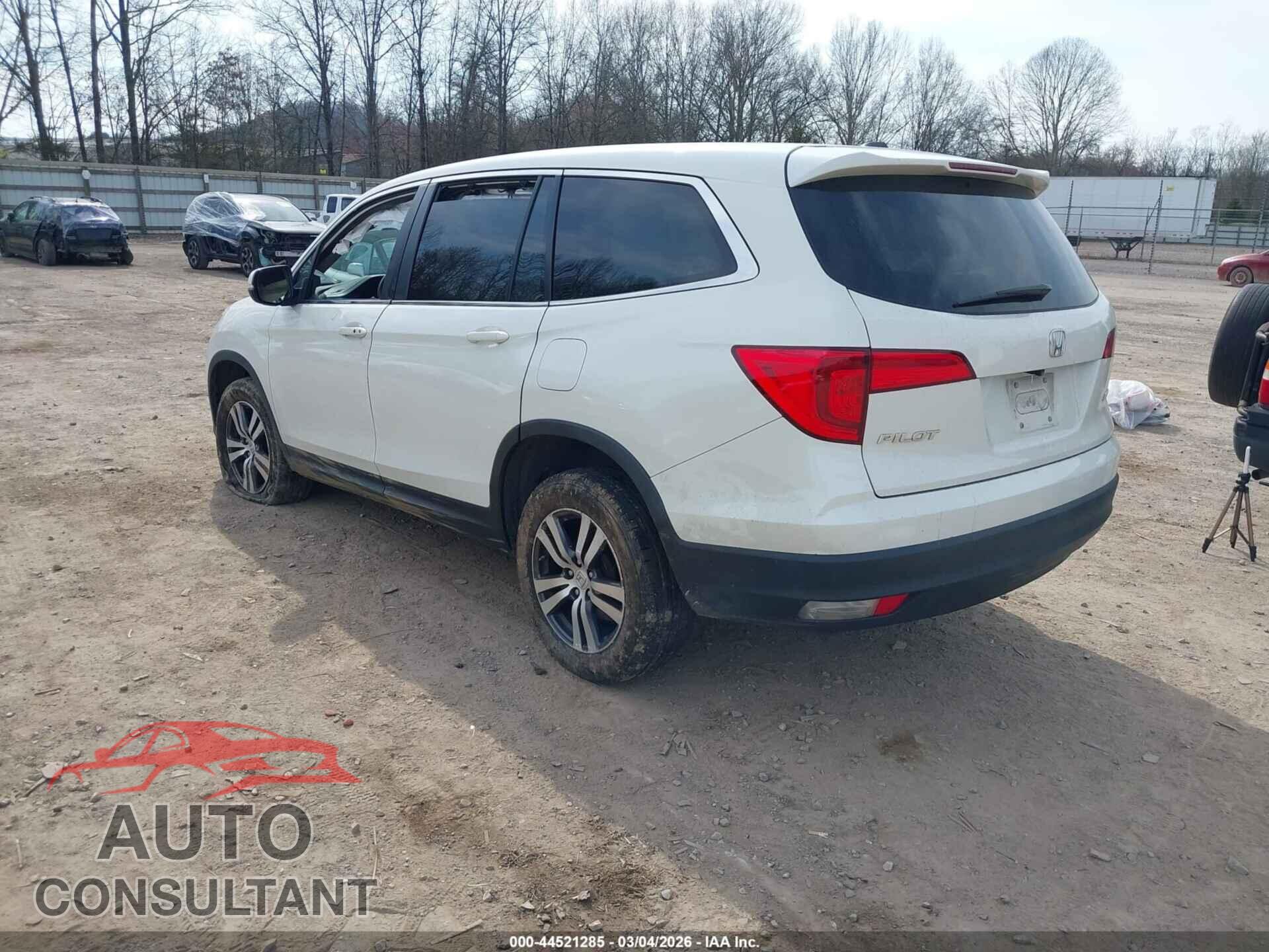 HONDA PILOT 2016 - 5FNYF6H84GB083376