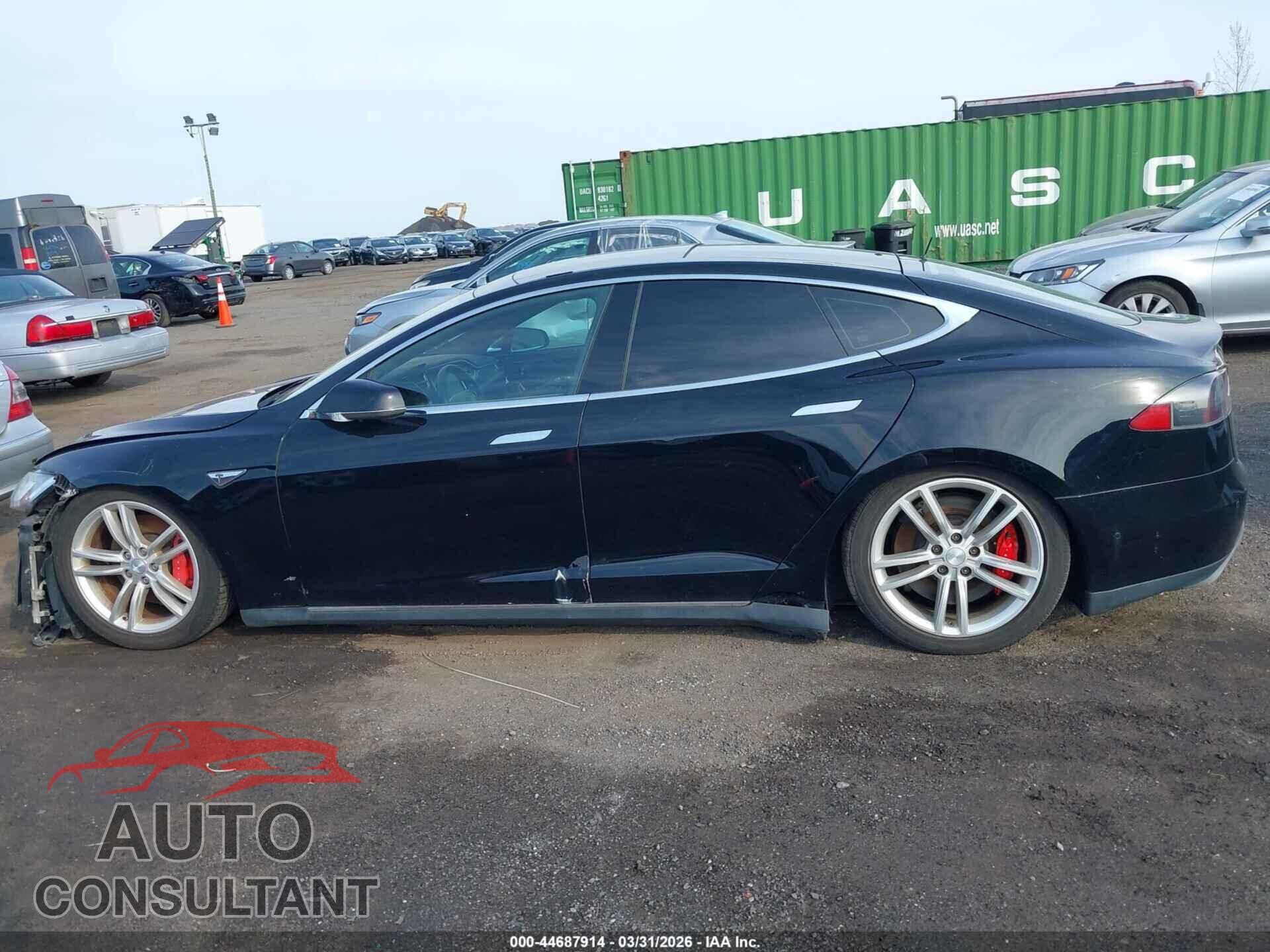 TESLA MODEL S 2014 - 5YJSA1H23EFP64497