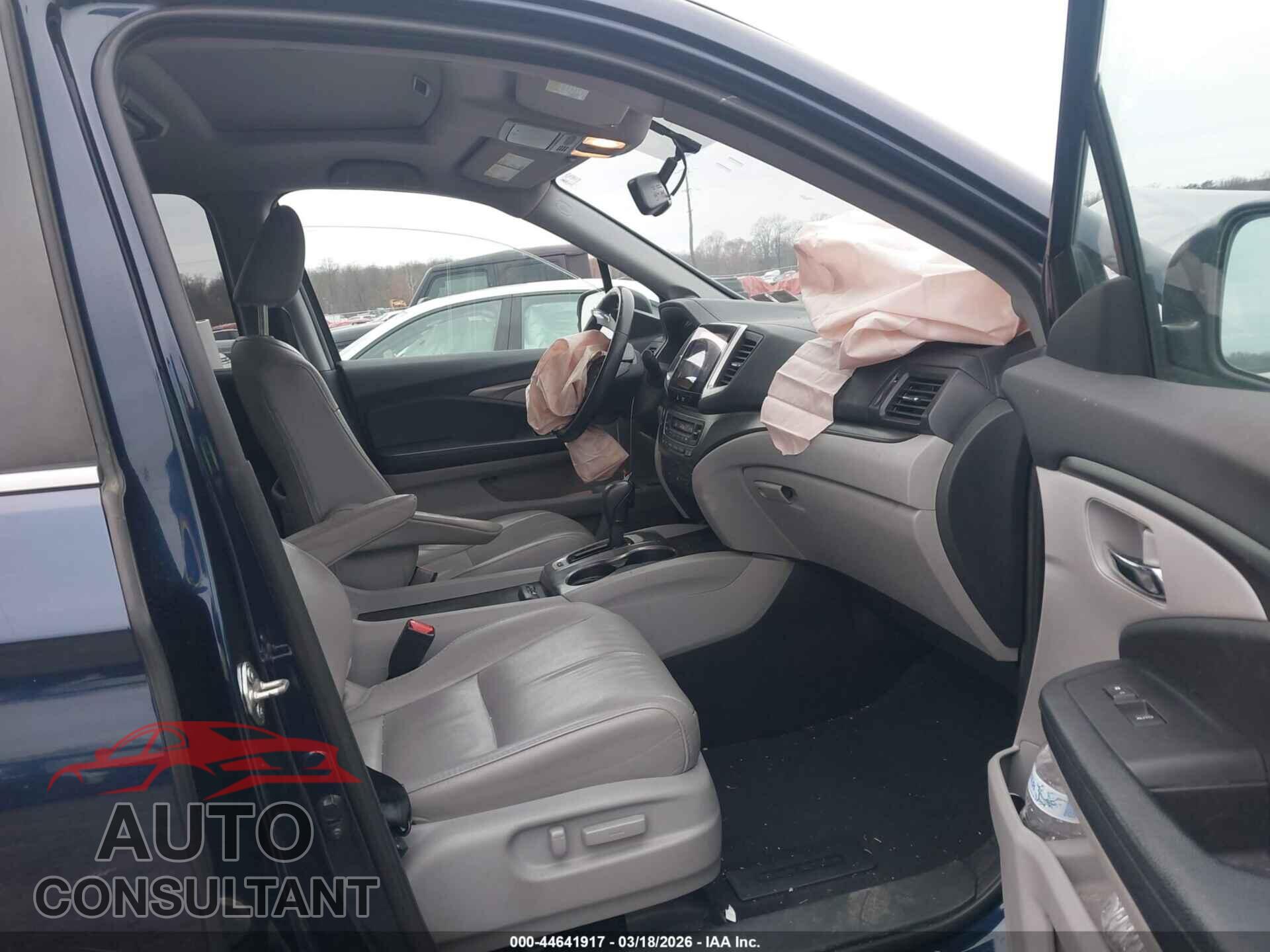 HONDA PILOT 2018 - 5FNYF6H86JB000148