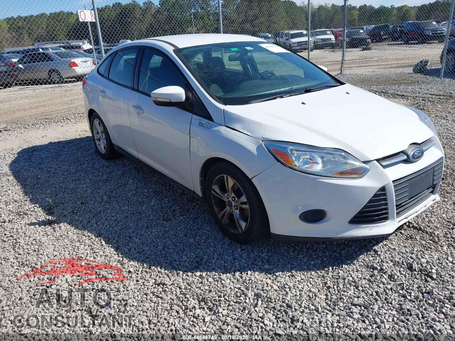 FORD FOCUS 2014 - 1FADP3F21EL202557