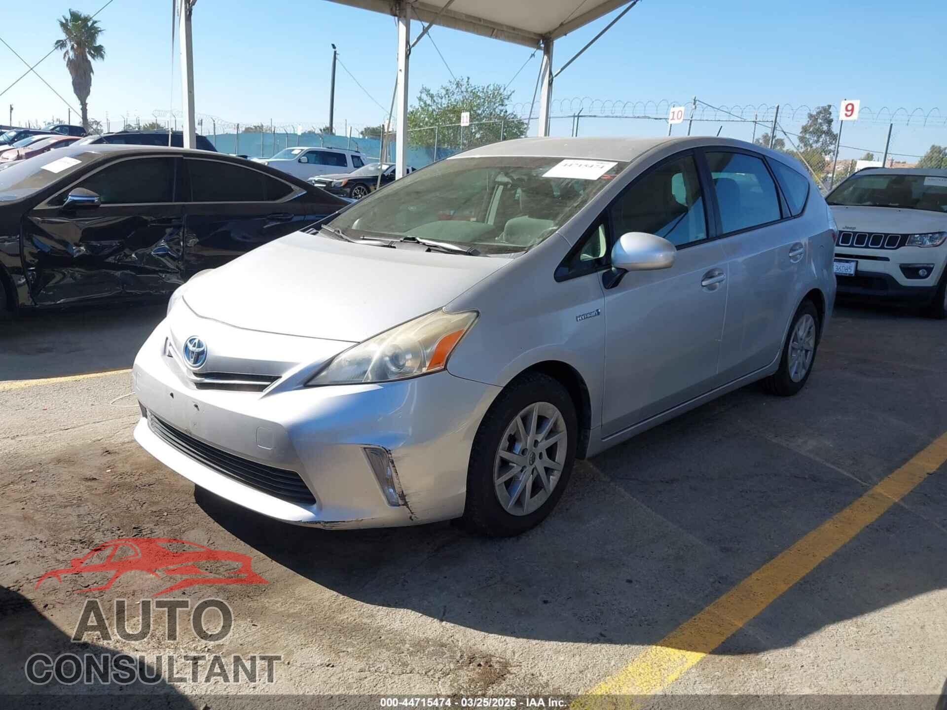 TOYOTA PRIUS V 2013 - JTDZN3EU4D3258449