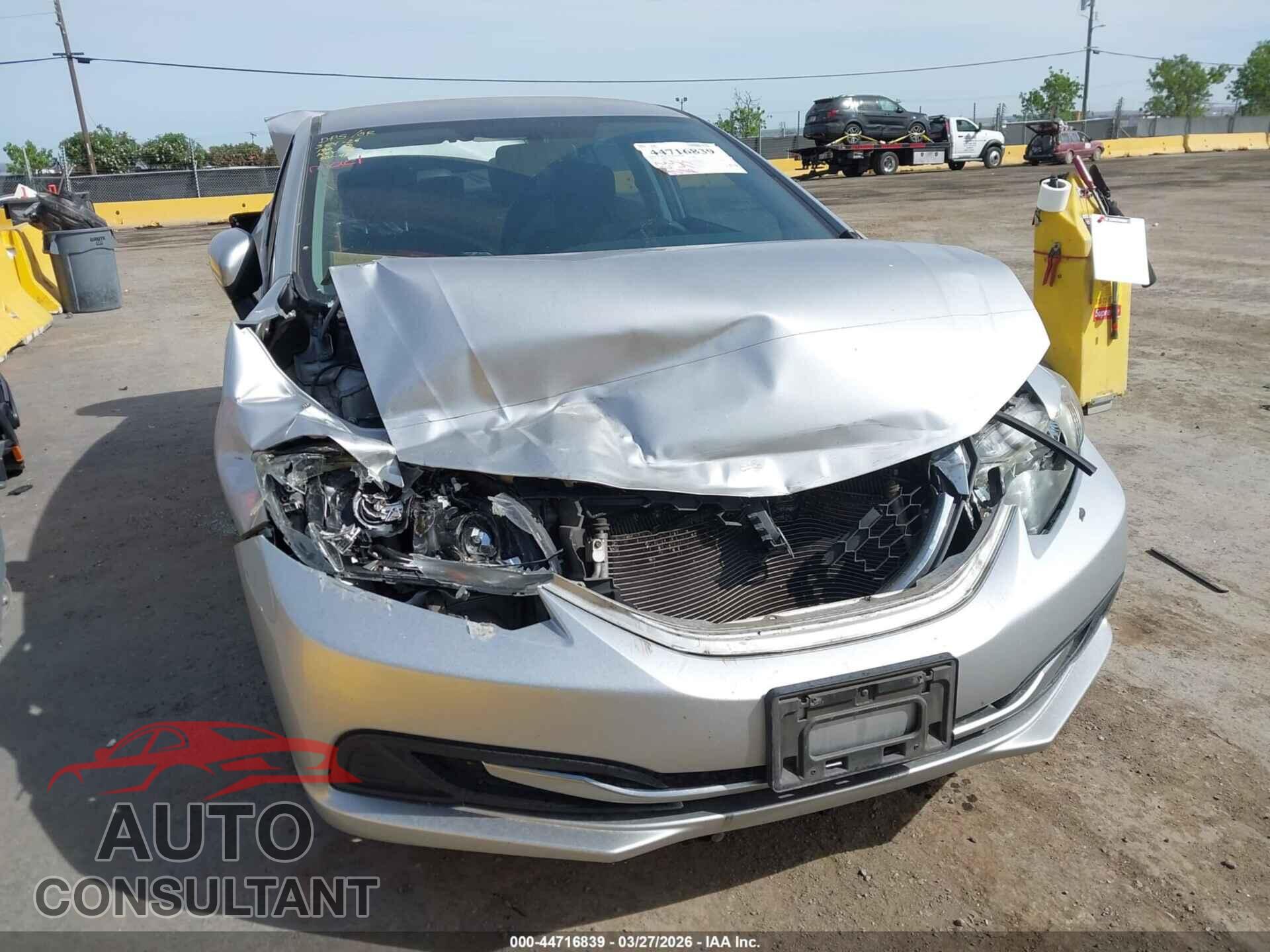 HONDA CIVIC 2014 - 19XFB2F52EE032112