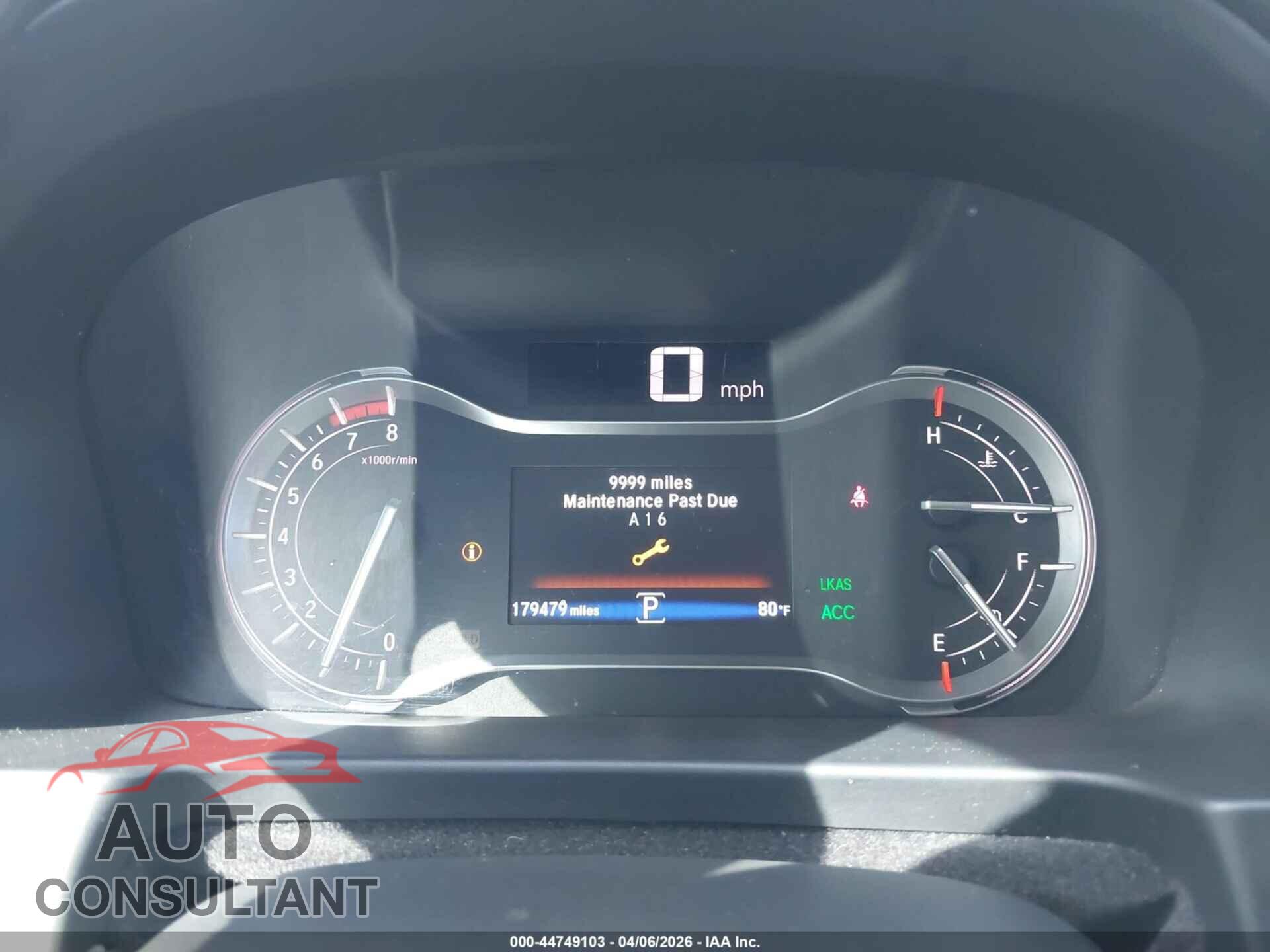 HONDA PILOT 2017 - 5FNYF6H9XHB056547