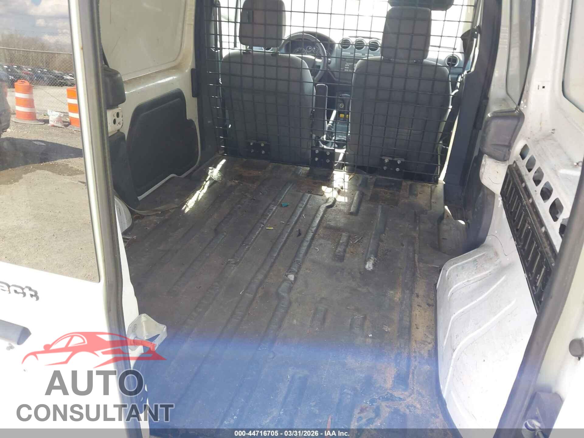 FORD TRANSIT CONNECT 2011 - NM0LS7DN4BT064921
