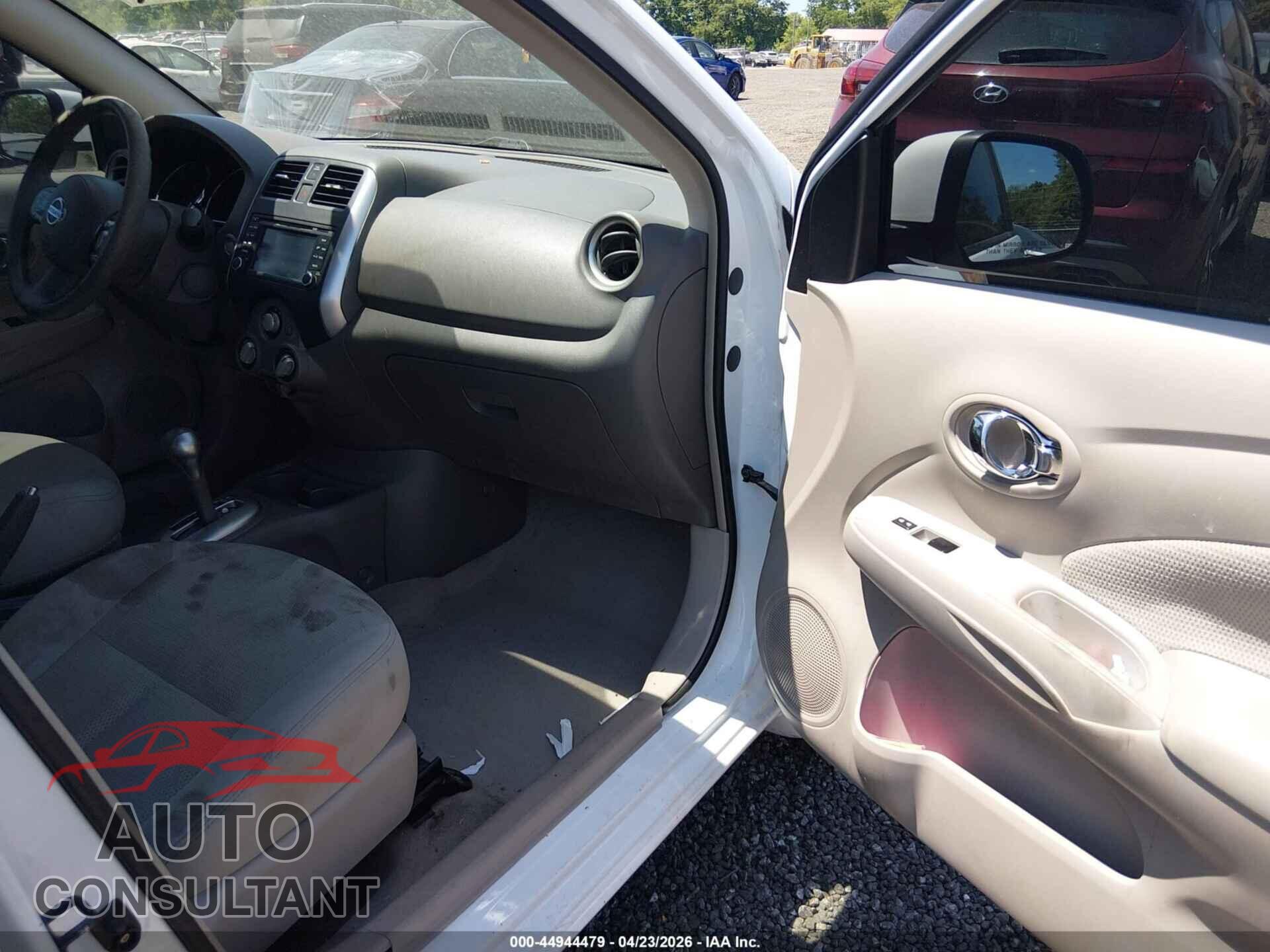 NISSAN VERSA 2014 - 3N1CN7AP1EL866970