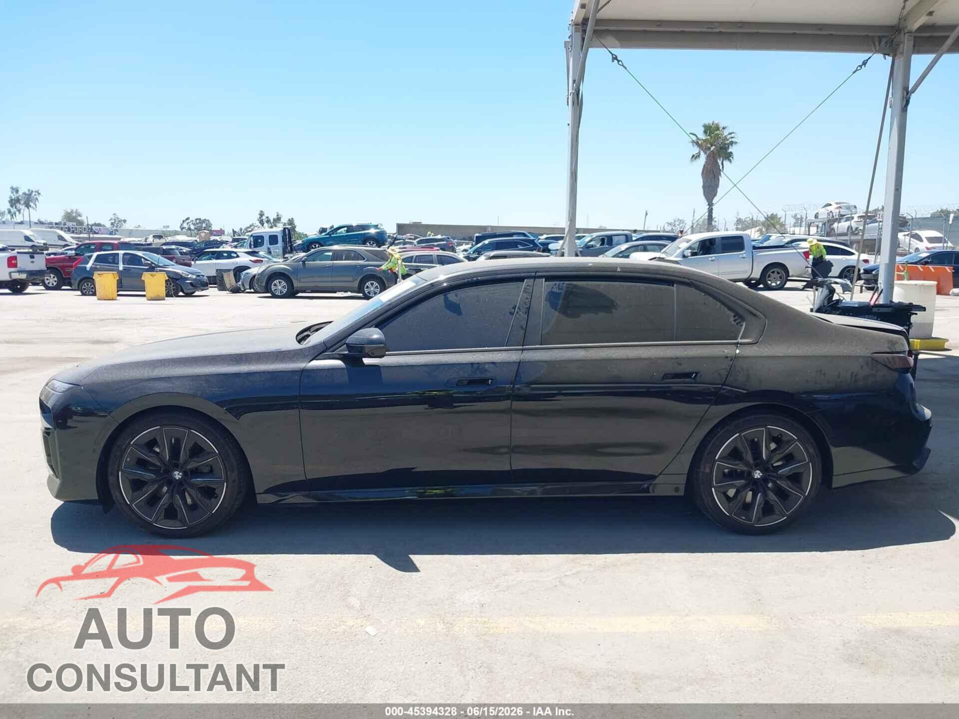 BMW 760I 2025 - WBA33EJ03SCU72563