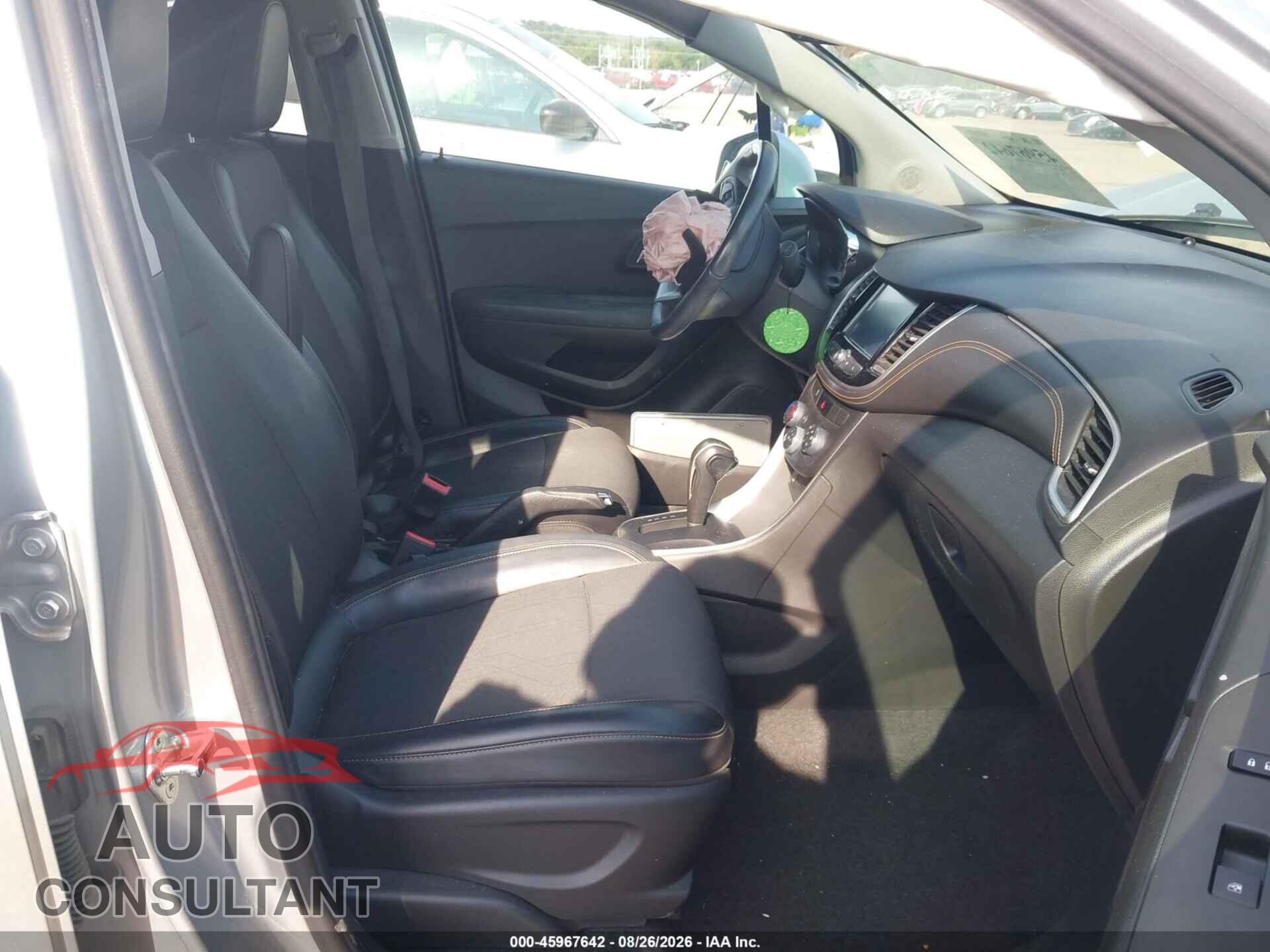 CHEVROLET TRAX 2017 - KL7CJLSB7HB138366