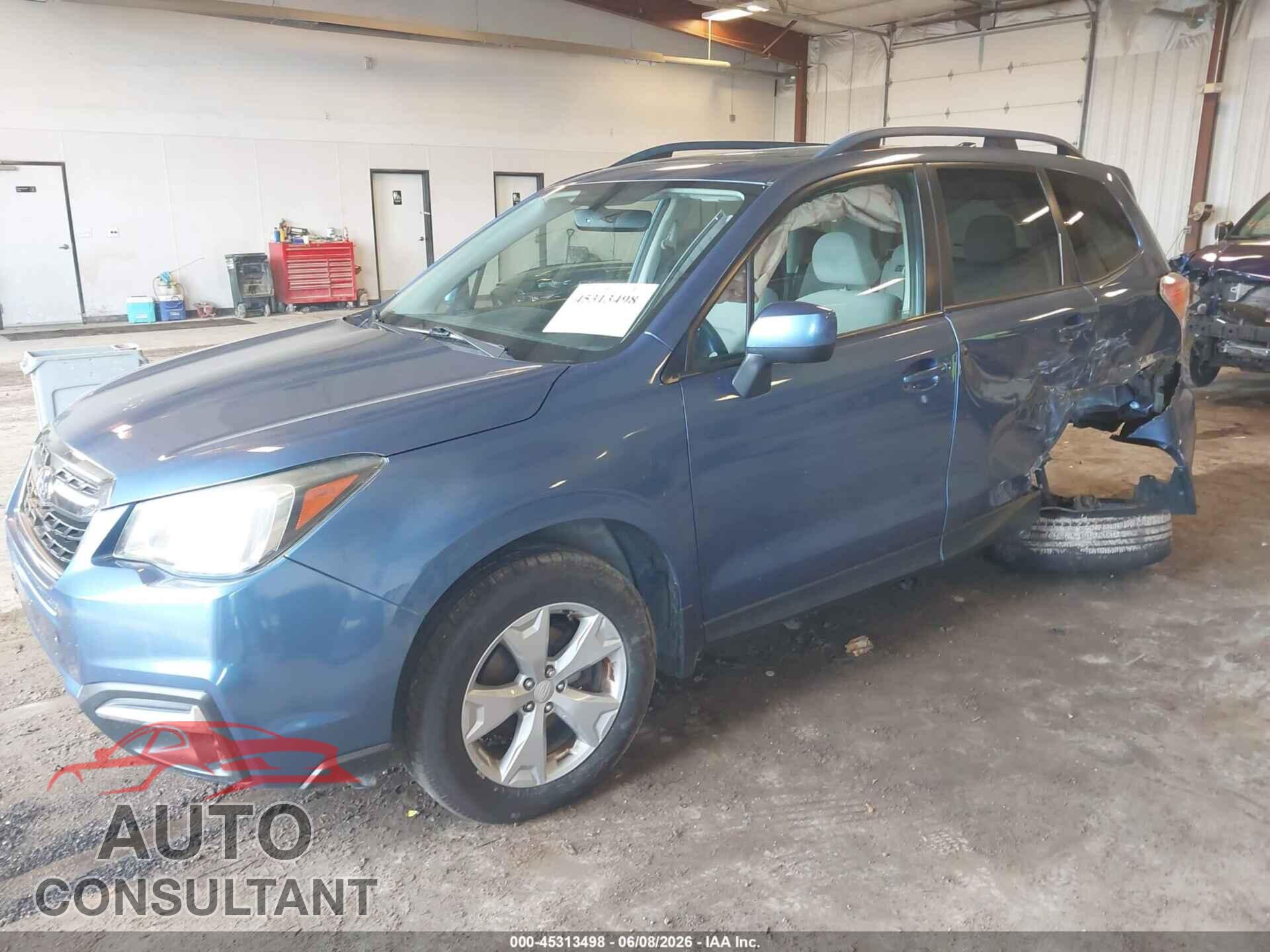 SUBARU FORESTER 2018 - JF2SJAEC8JH474555