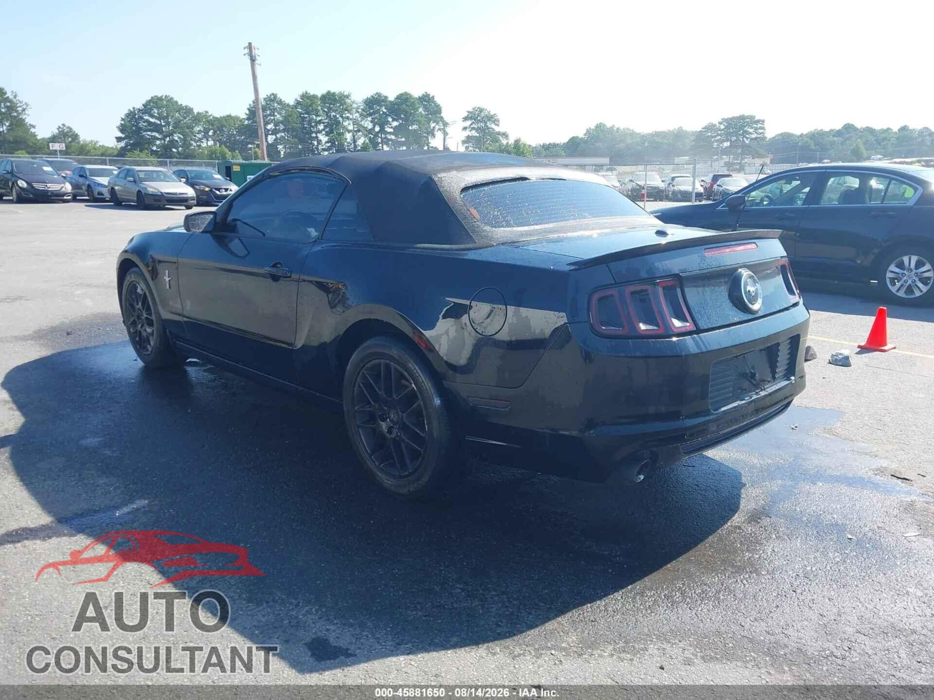 FORD MUSTANG 2014 - 1ZVBP8EM3E5241119