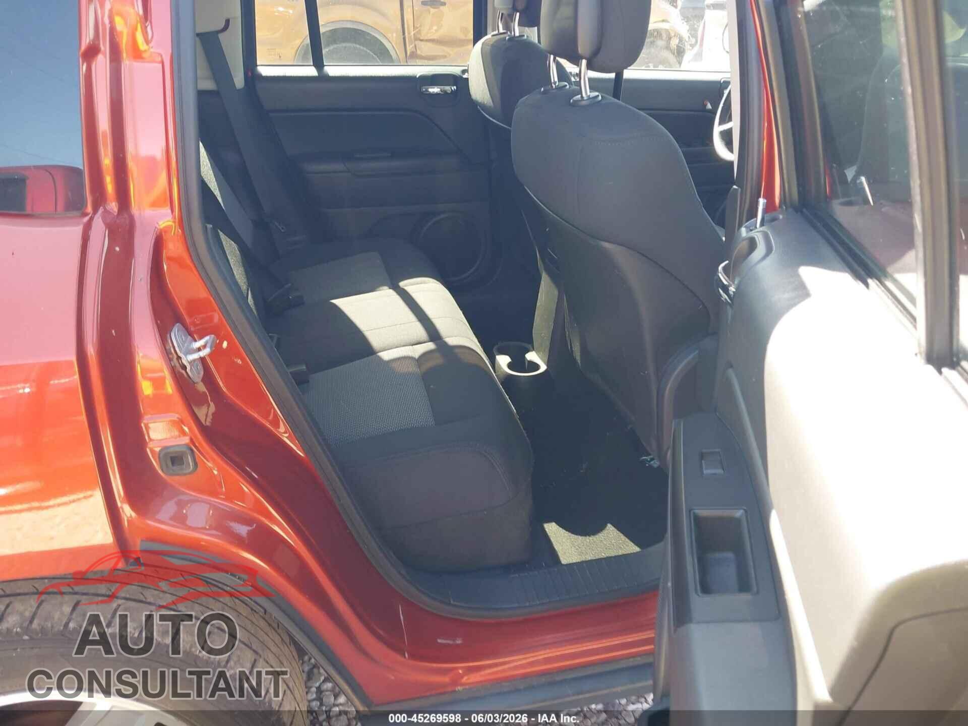 JEEP COMPASS 2010 - 1J4NT1FA5AD625498