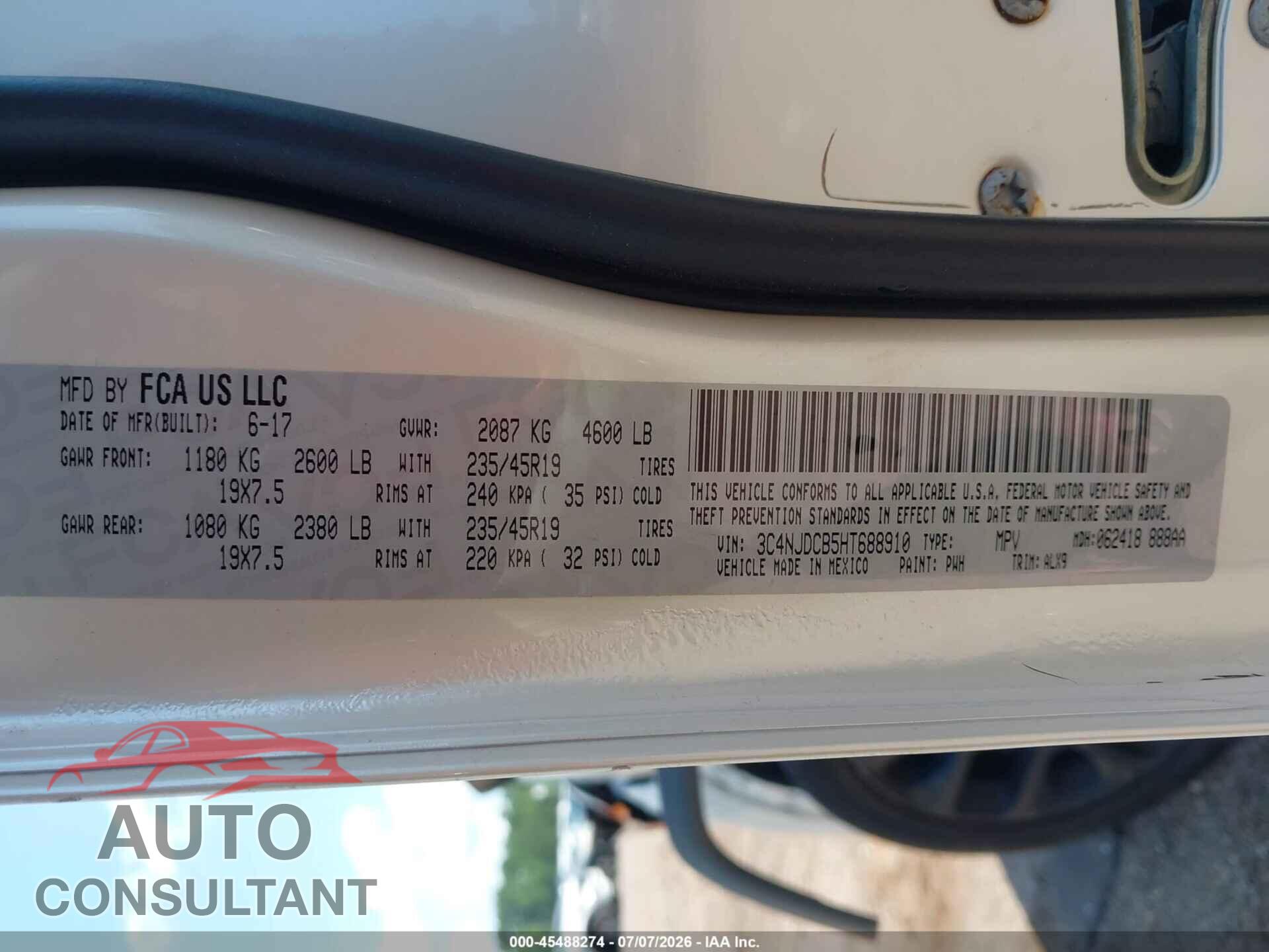 JEEP COMPASS 2017 - 3C4NJDCB5HT688910