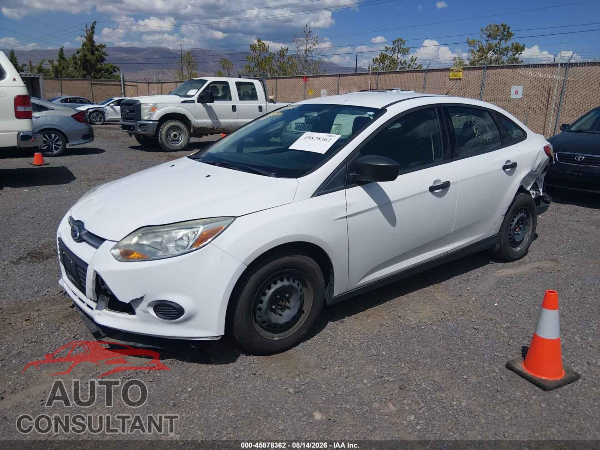FORD FOCUS 2013 - 1FADP3E23DL277597