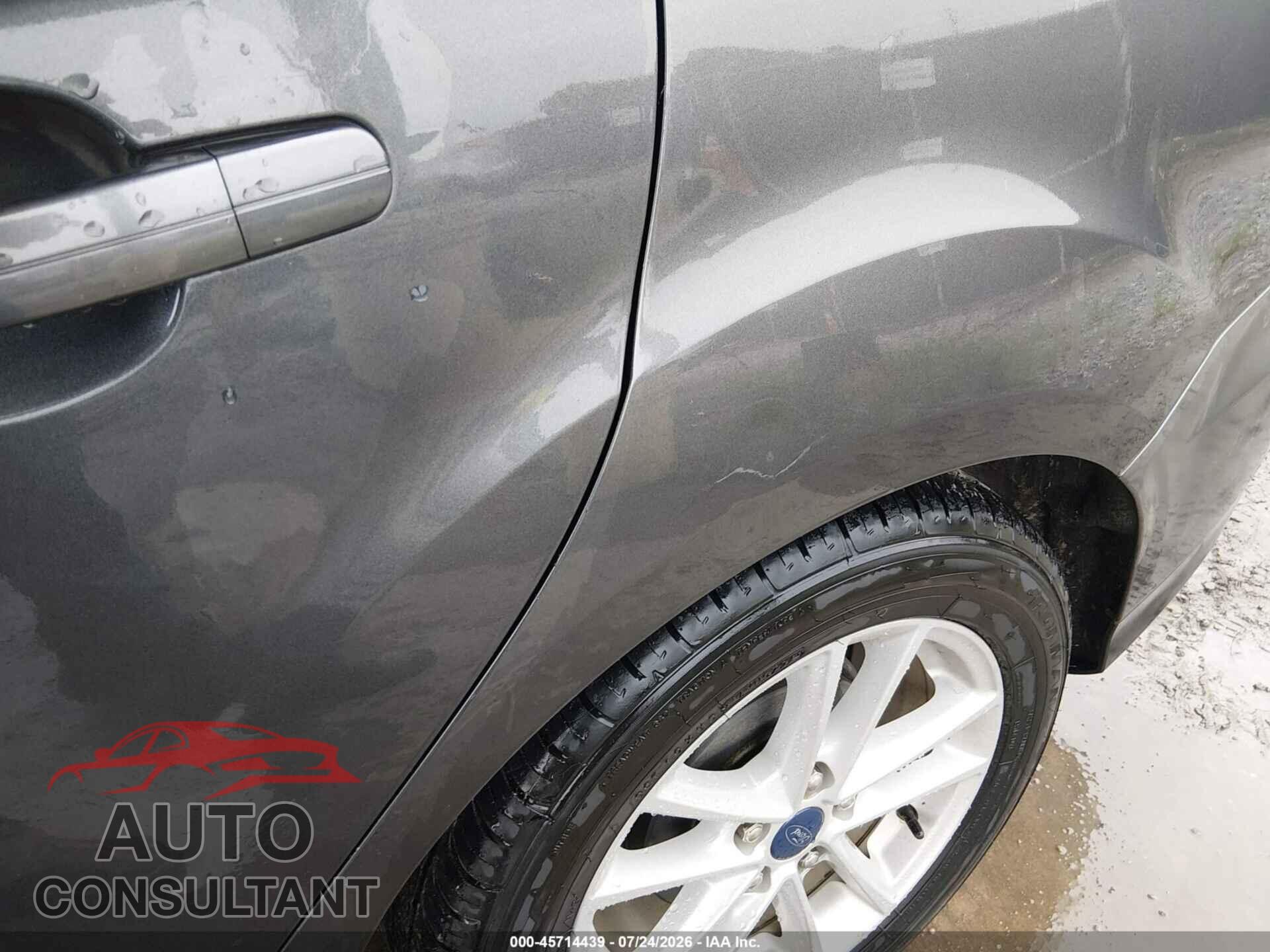 FORD FOCUS 2017 - 1FADP3F22HL304793