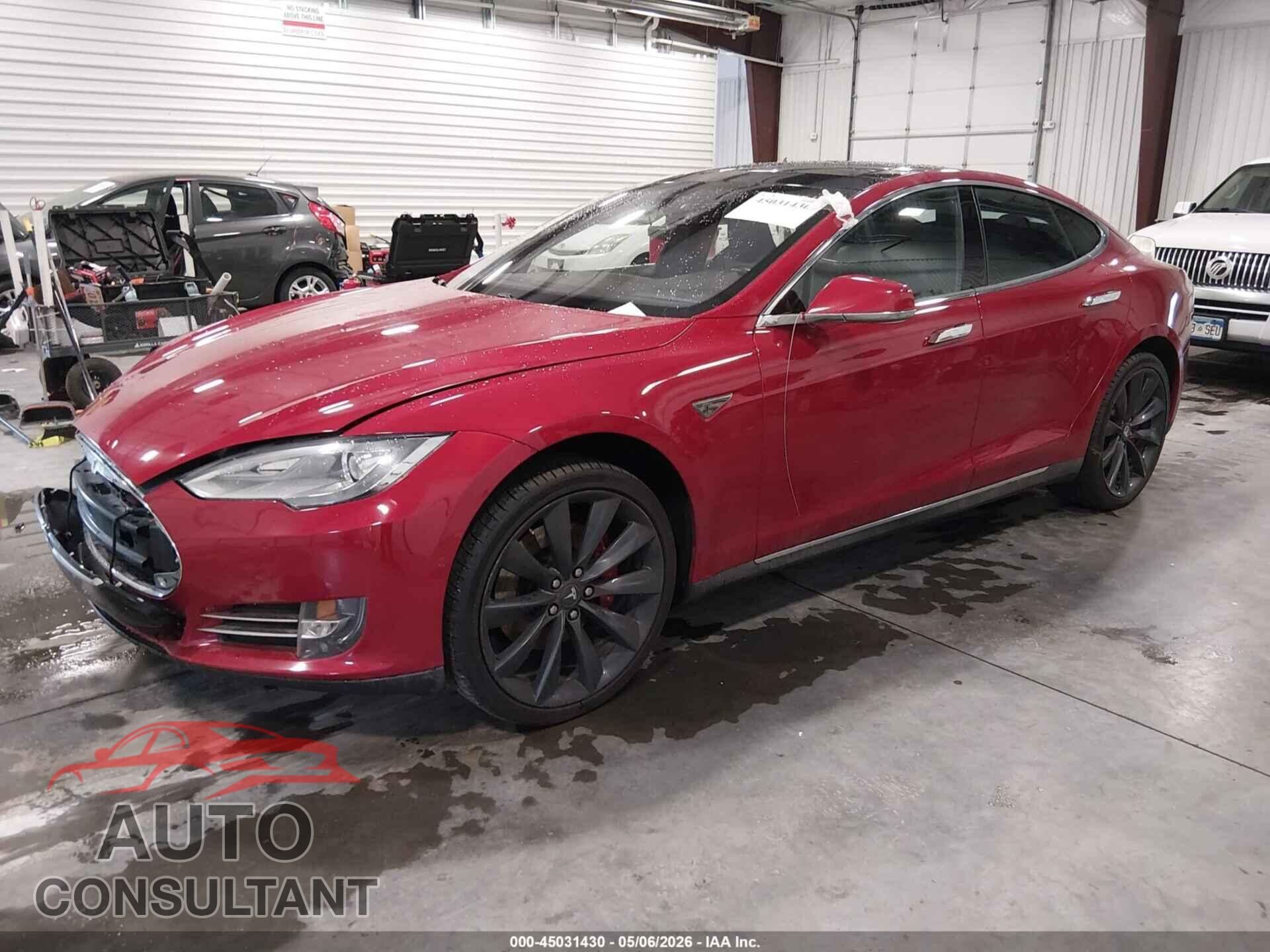 TESLA MODEL S 2014 - 5YJSA1H2XEFP63444