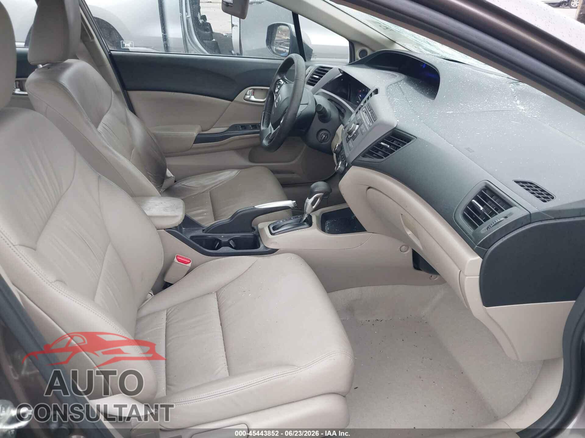 HONDA CIVIC 2012 - 2HGFB2F93CH525075