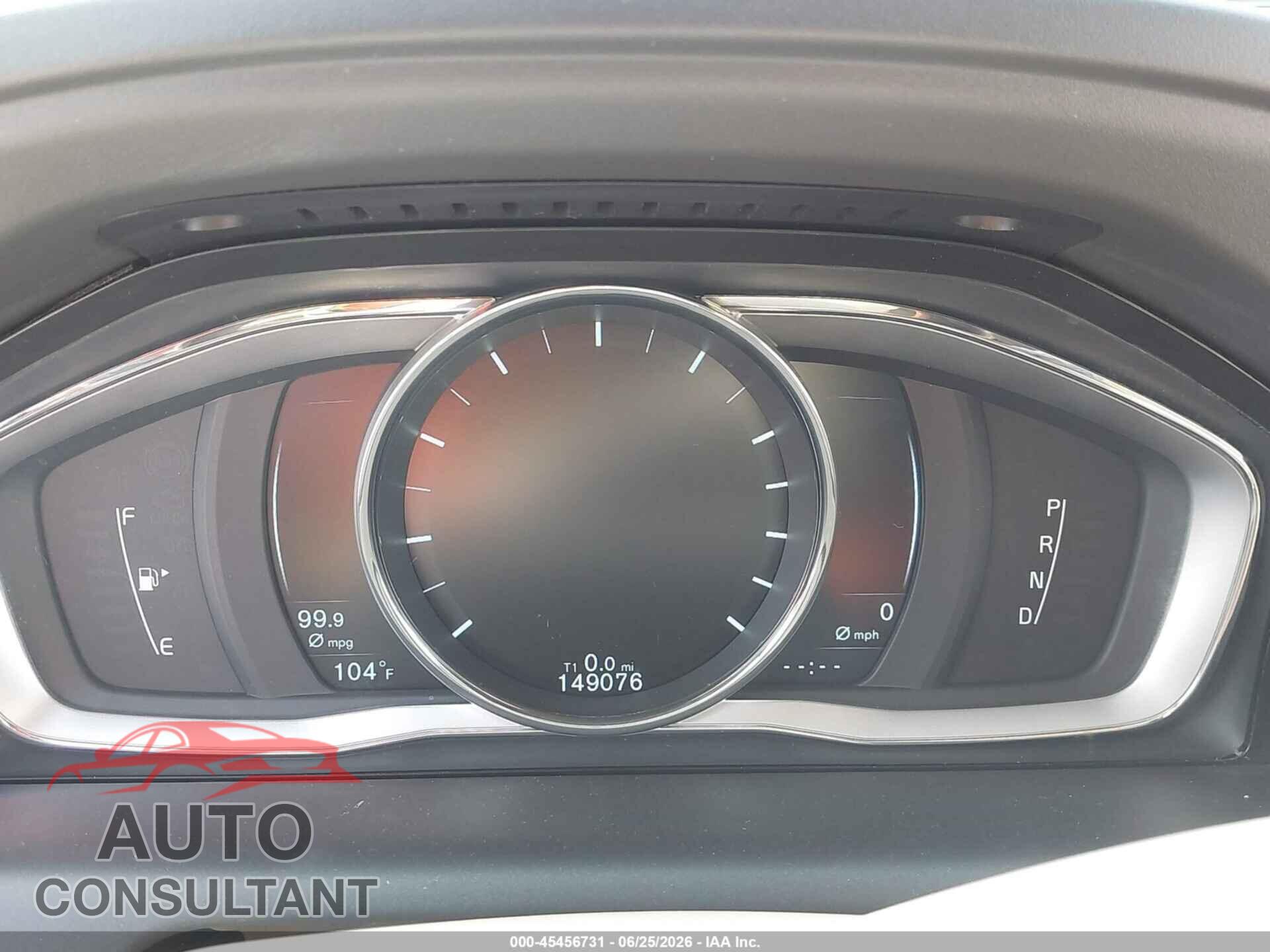 VOLVO XC60 2015 - YV440MDM0F2726392