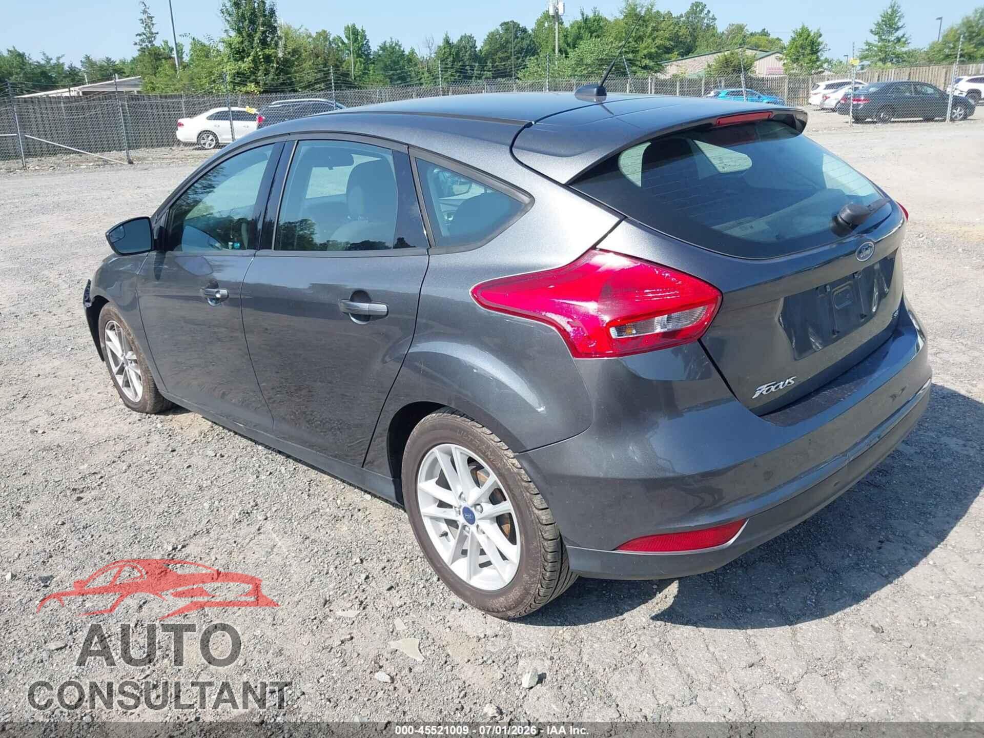 FORD FOCUS 2017 - 1FADP3K28HL271868