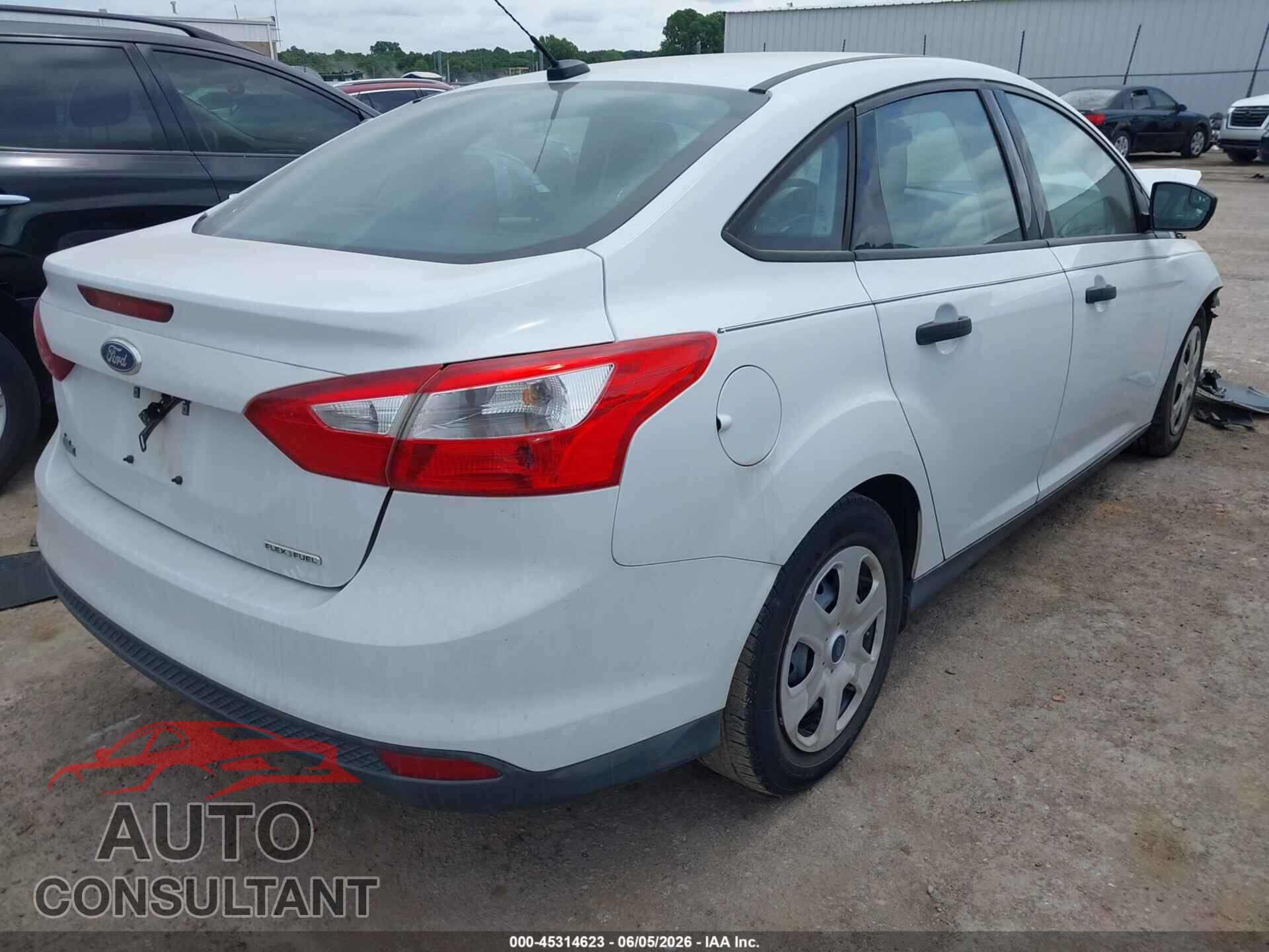 FORD FOCUS 2014 - 1FADP3E2XEL373468