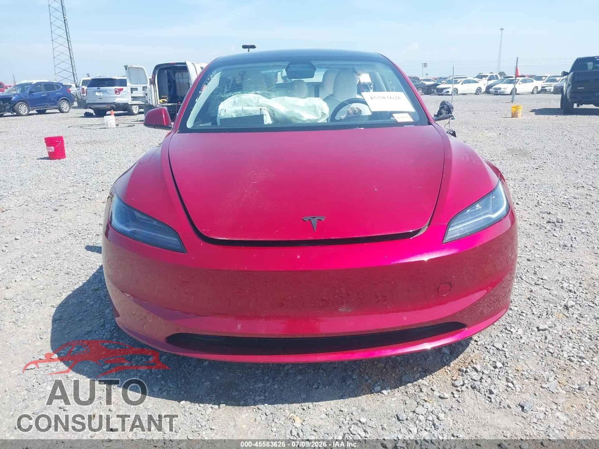 TESLA MODEL 3 2024 - 5YJ3E1EB5RF761605