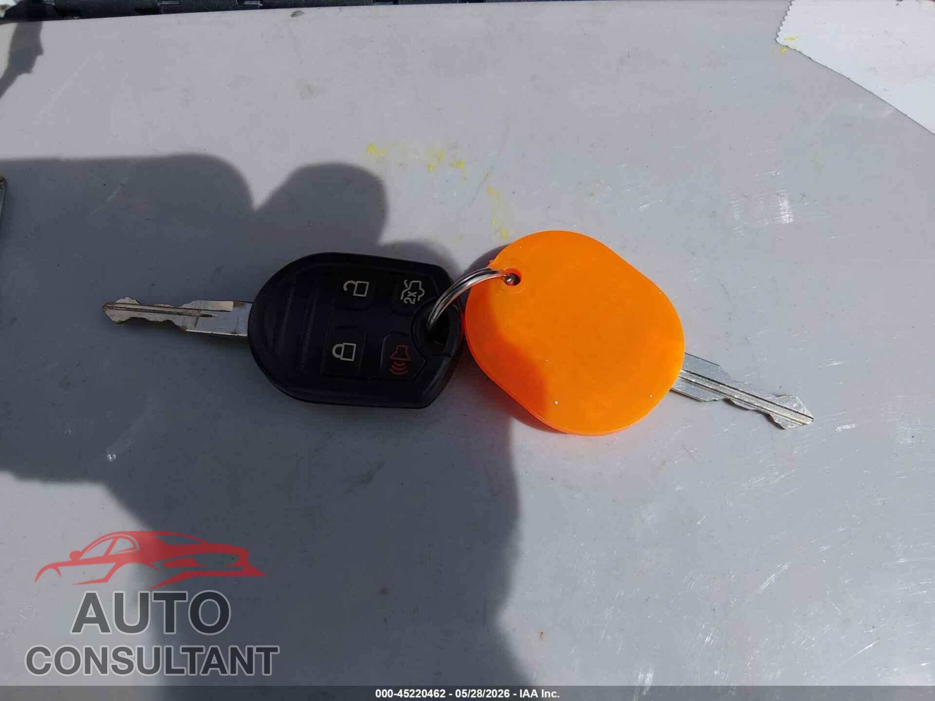 FORD TAURUS 2012 - 1FAHP2DW4CG142331
