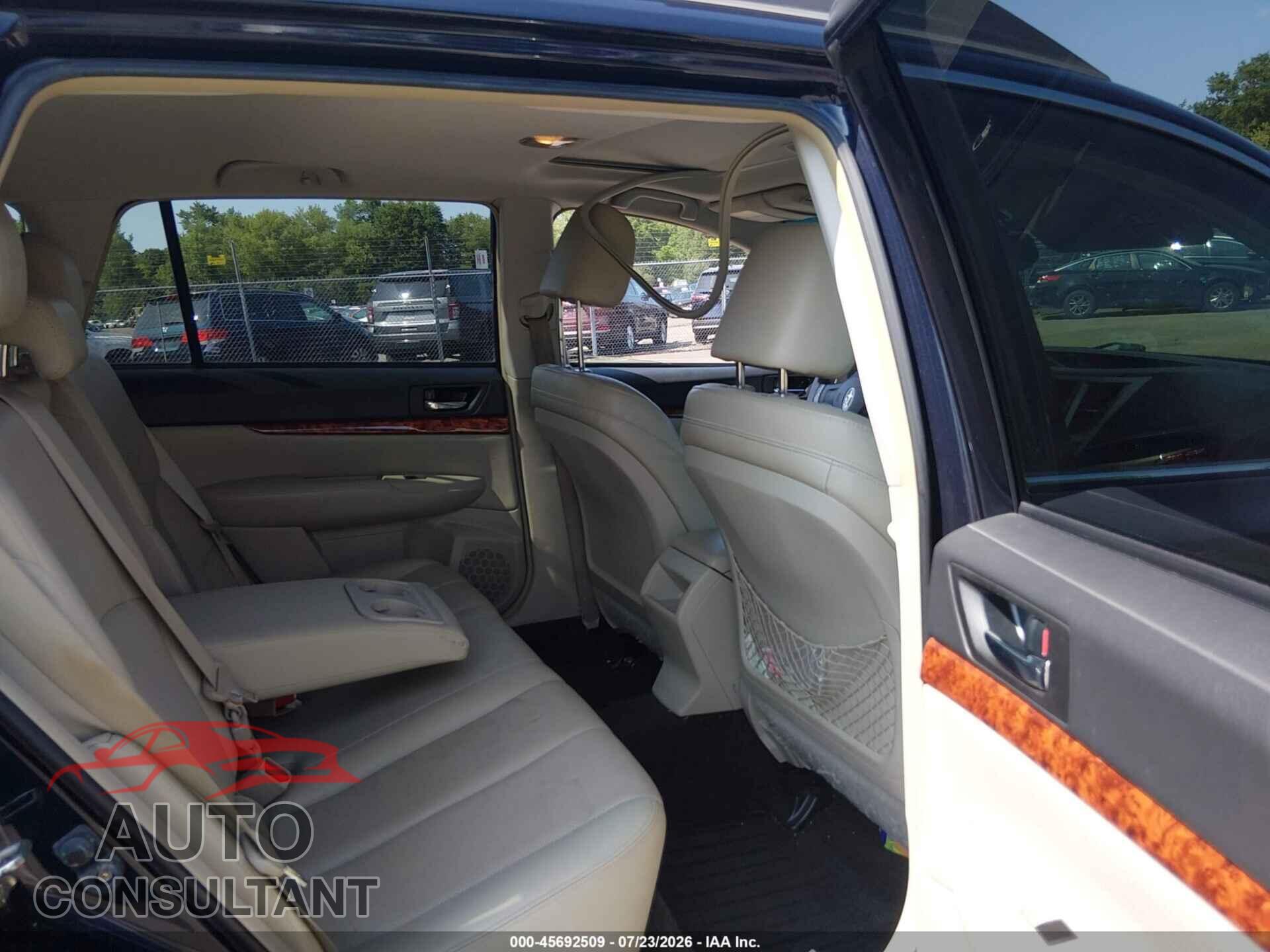 SUBARU OUTBACK 2012 - 4S4BRBLC2C3217967