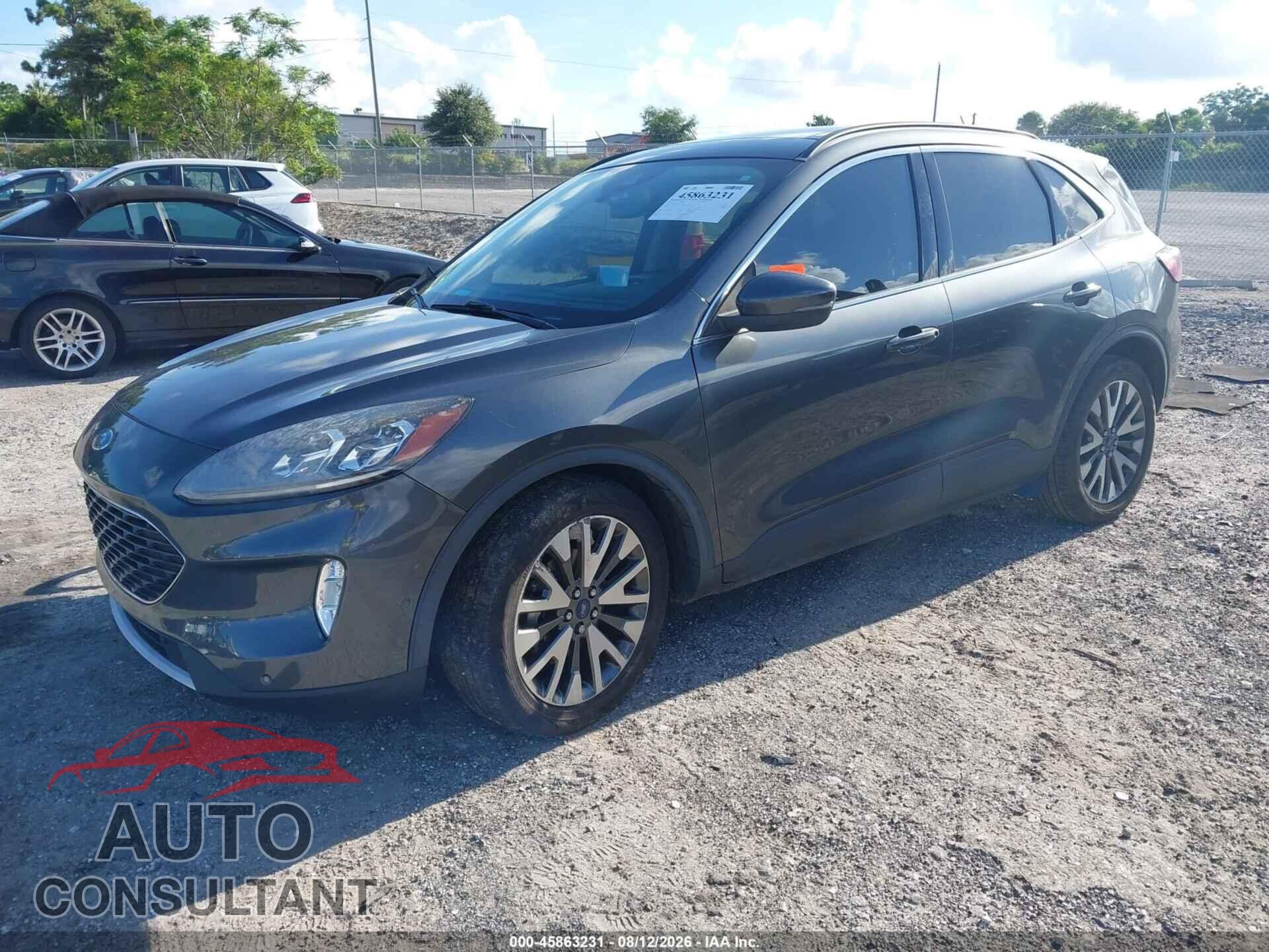 FORD ESCAPE 2020 - 1FMCU0DZ0LUA69354