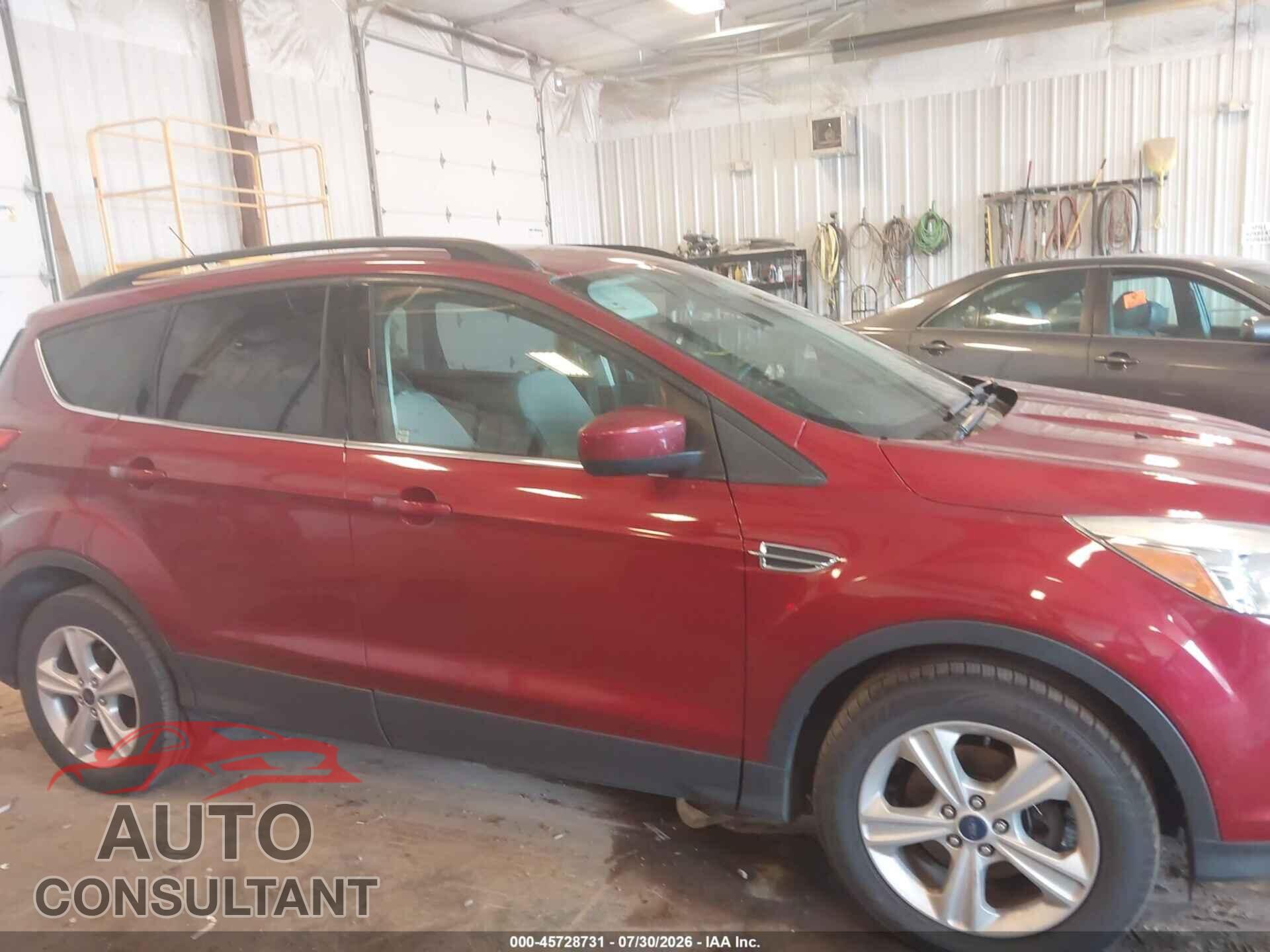 FORD ESCAPE 2016 - 1FMCU0GX0GUA52084