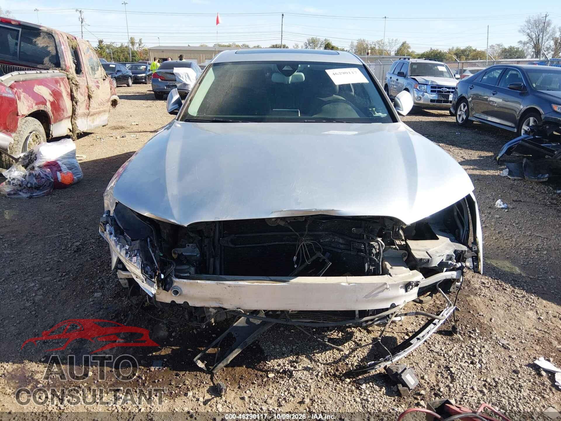 AUDI A8 L 2012 - WAURVAFD3CN014696