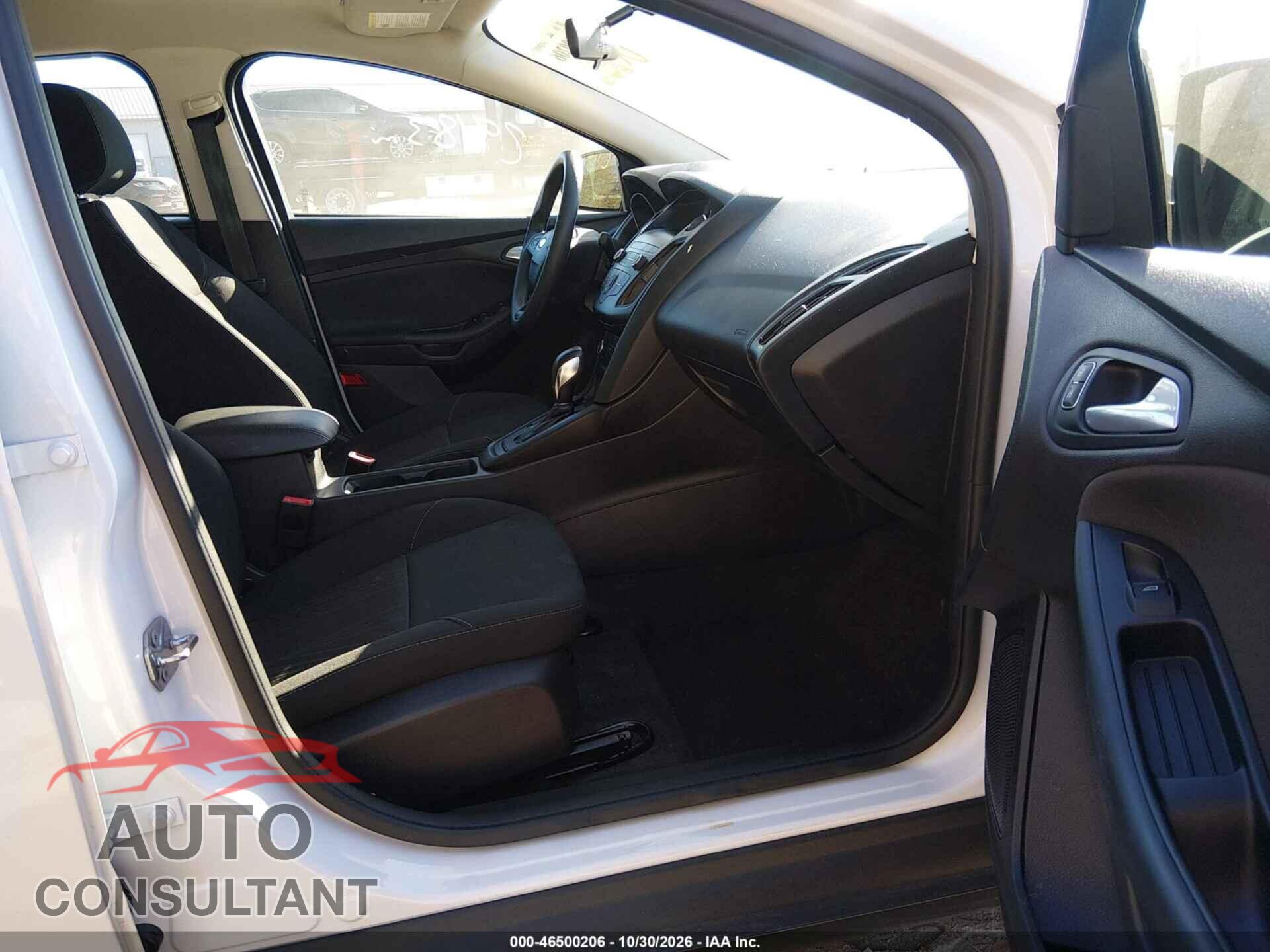 FORD FOCUS 2018 - 1FADP3F28JL310541