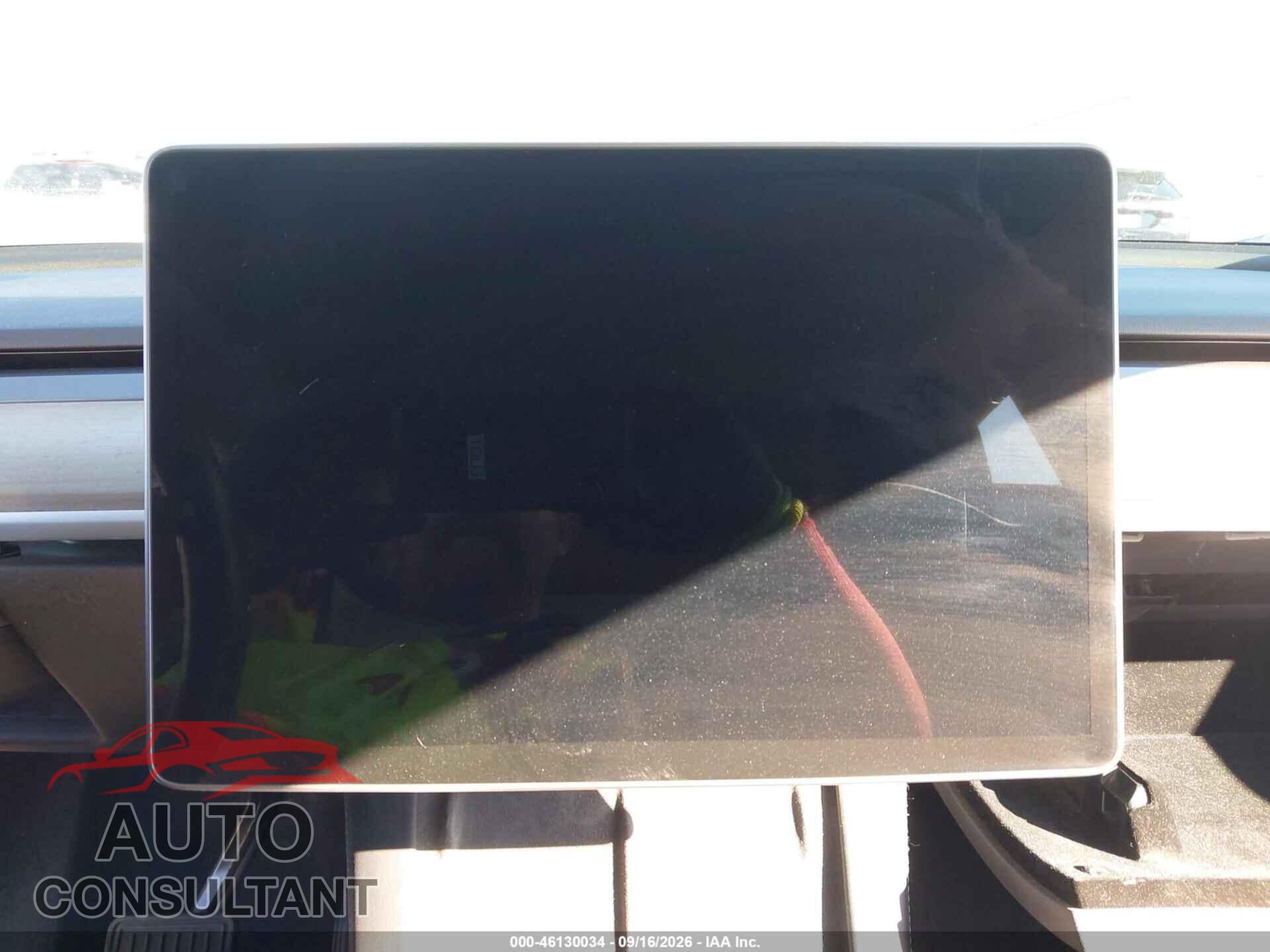 TESLA MODEL Y 2022 - 7SAYGDEE8NF480200