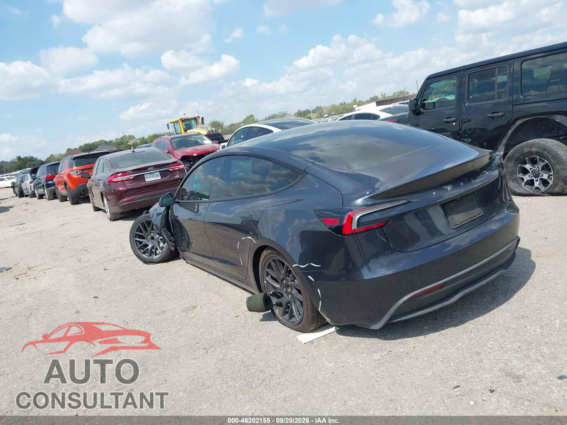 TESLA MODEL 3 2025 - 5YJ3E1EA0SF916462