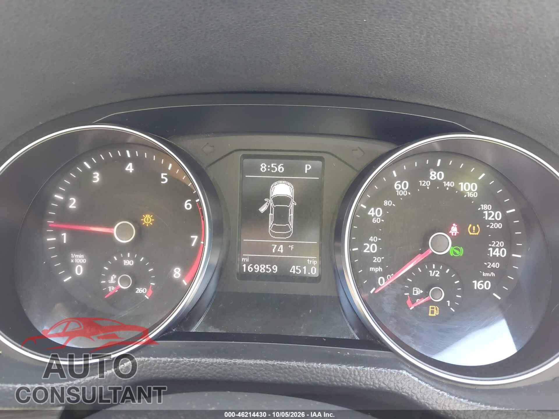 VOLKSWAGEN PASSAT 2017 - 1VWBT7A39HC011992