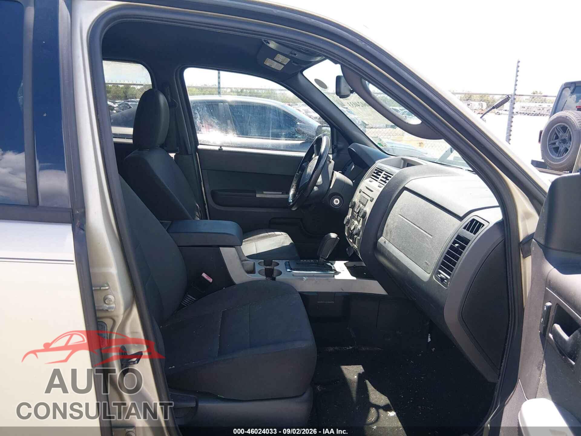 FORD ESCAPE 2011 - 1FMCU0D72BKB88712