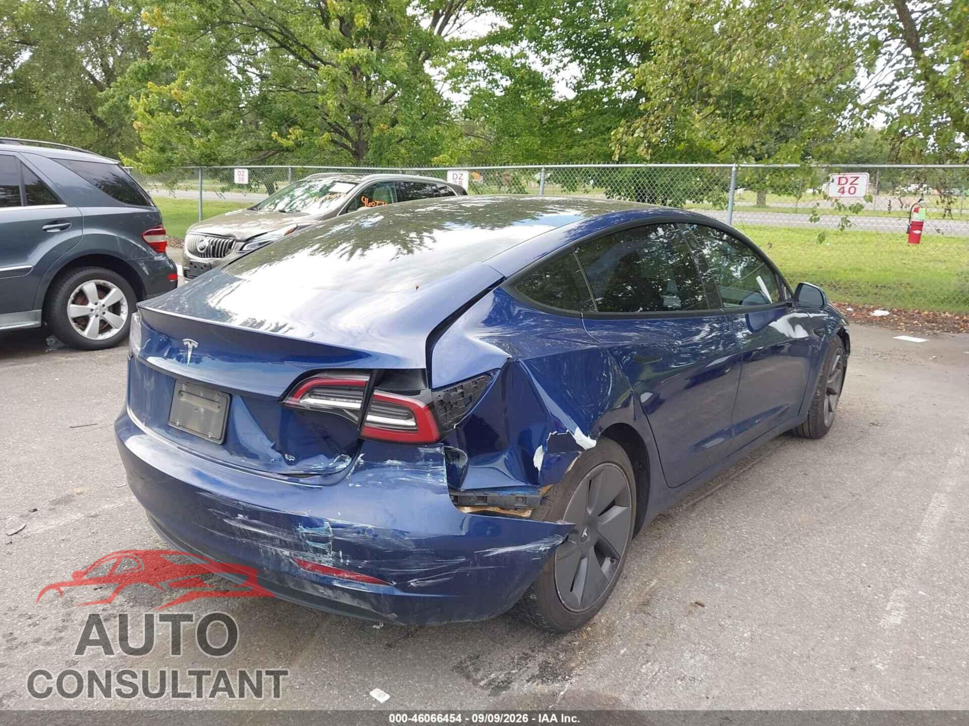 TESLA MODEL 3 2021 - 5YJ3E1EA5MF991158