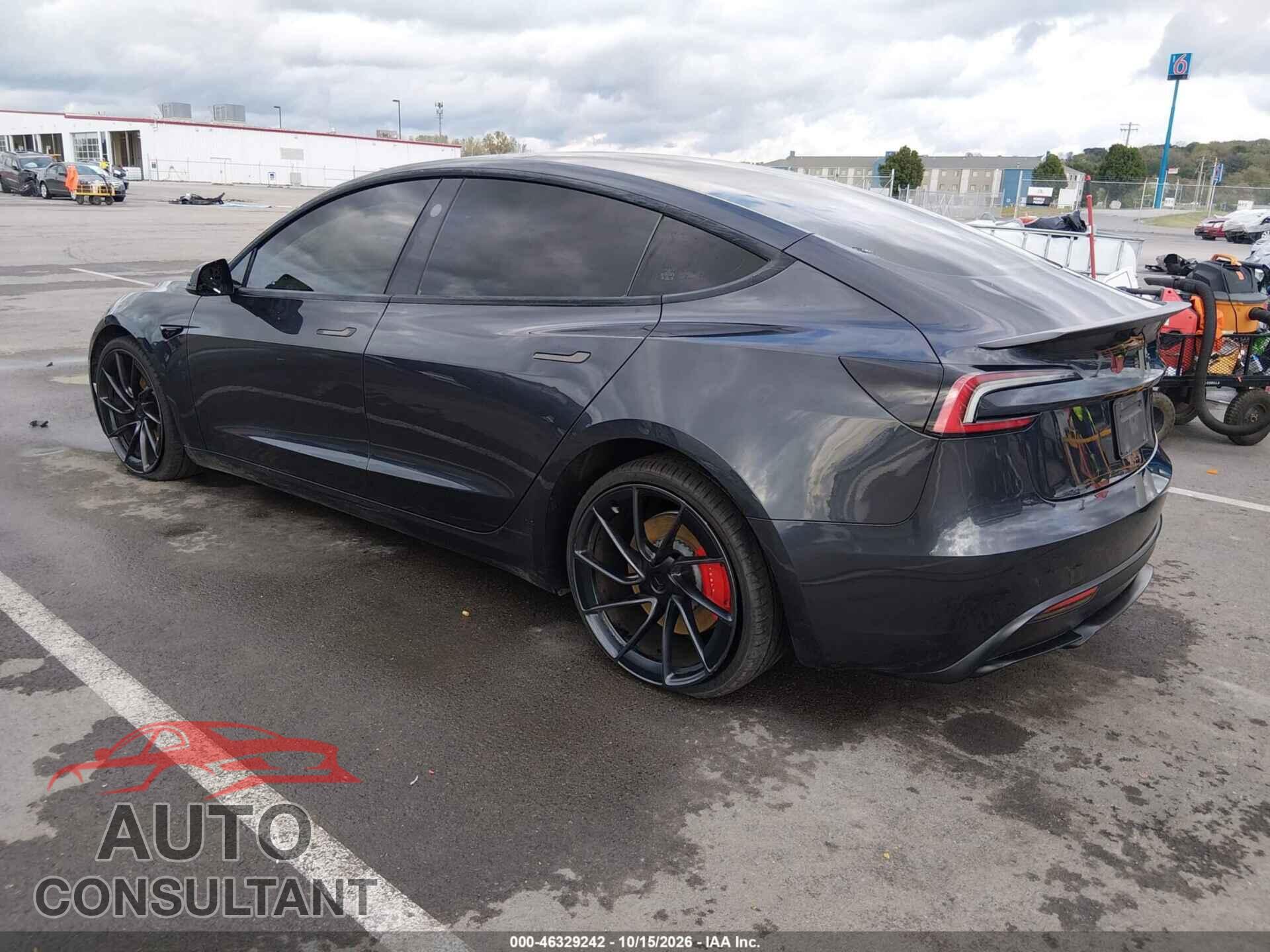 TESLA MODEL 3 2024 - 5YJ3E1ET8RF869242