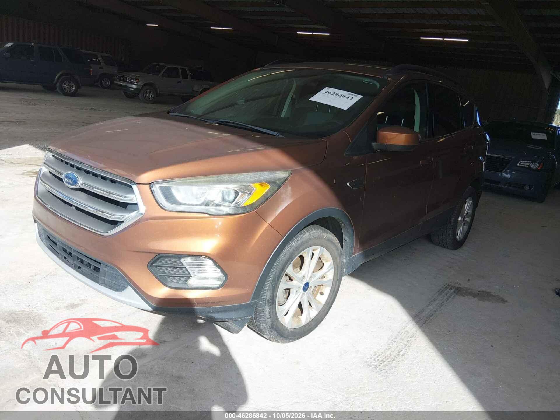 FORD ESCAPE 2017 - 1FMCU0GD0HUC53961