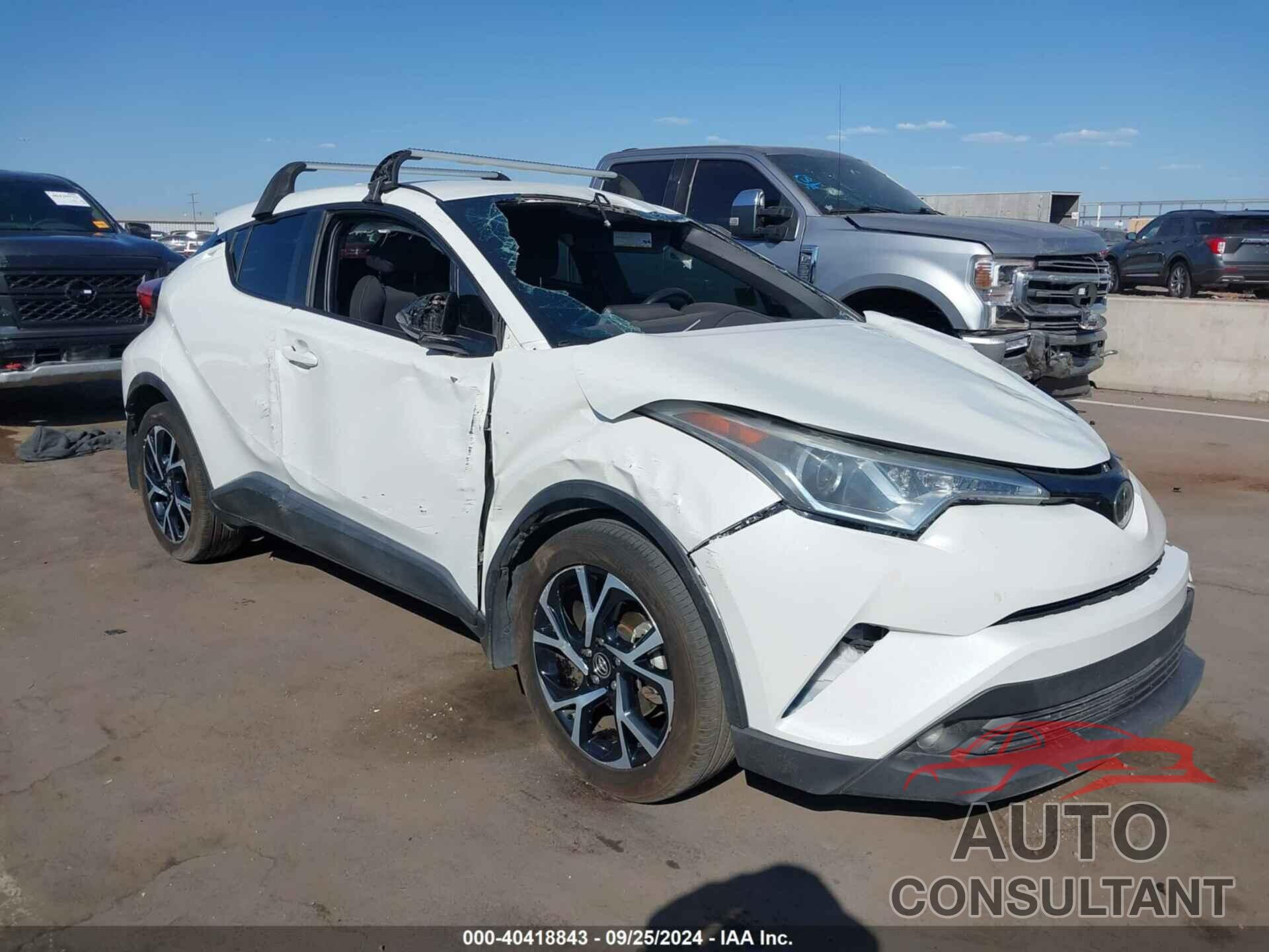 TOYOTA C-HR 2018 - NMTKHMBX8JR005639