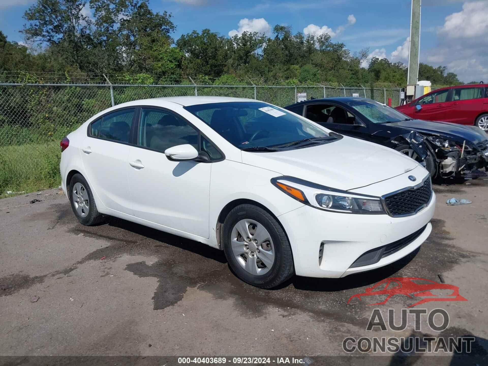 KIA FORTE 2017 - 3KPFK4A75HE006256