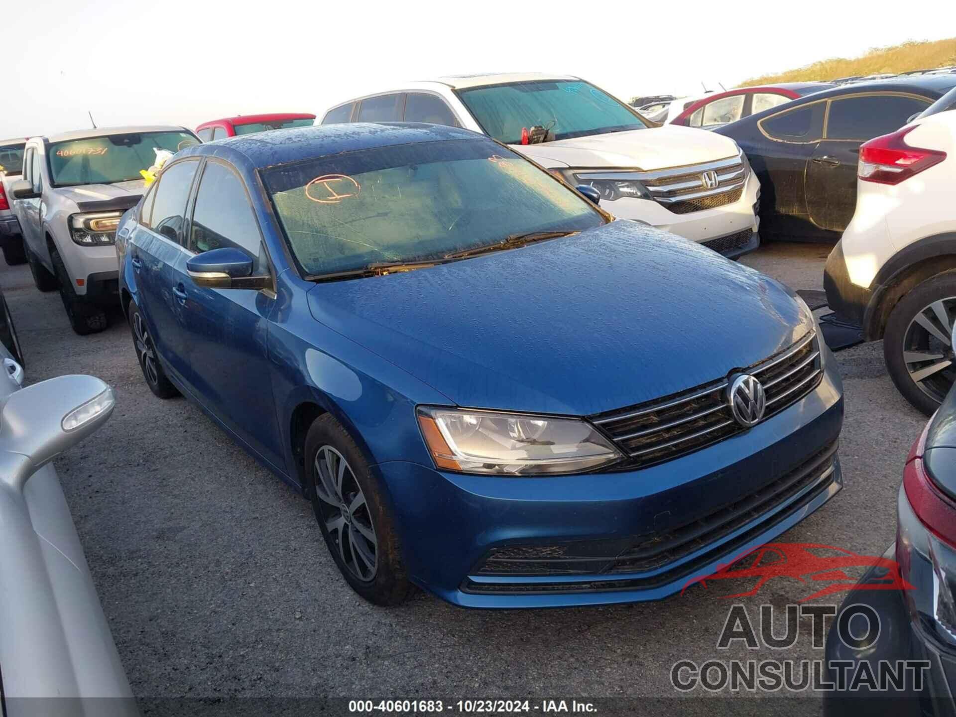 VOLKSWAGEN JETTA 2017 - 3VWB67AJ9HM342088