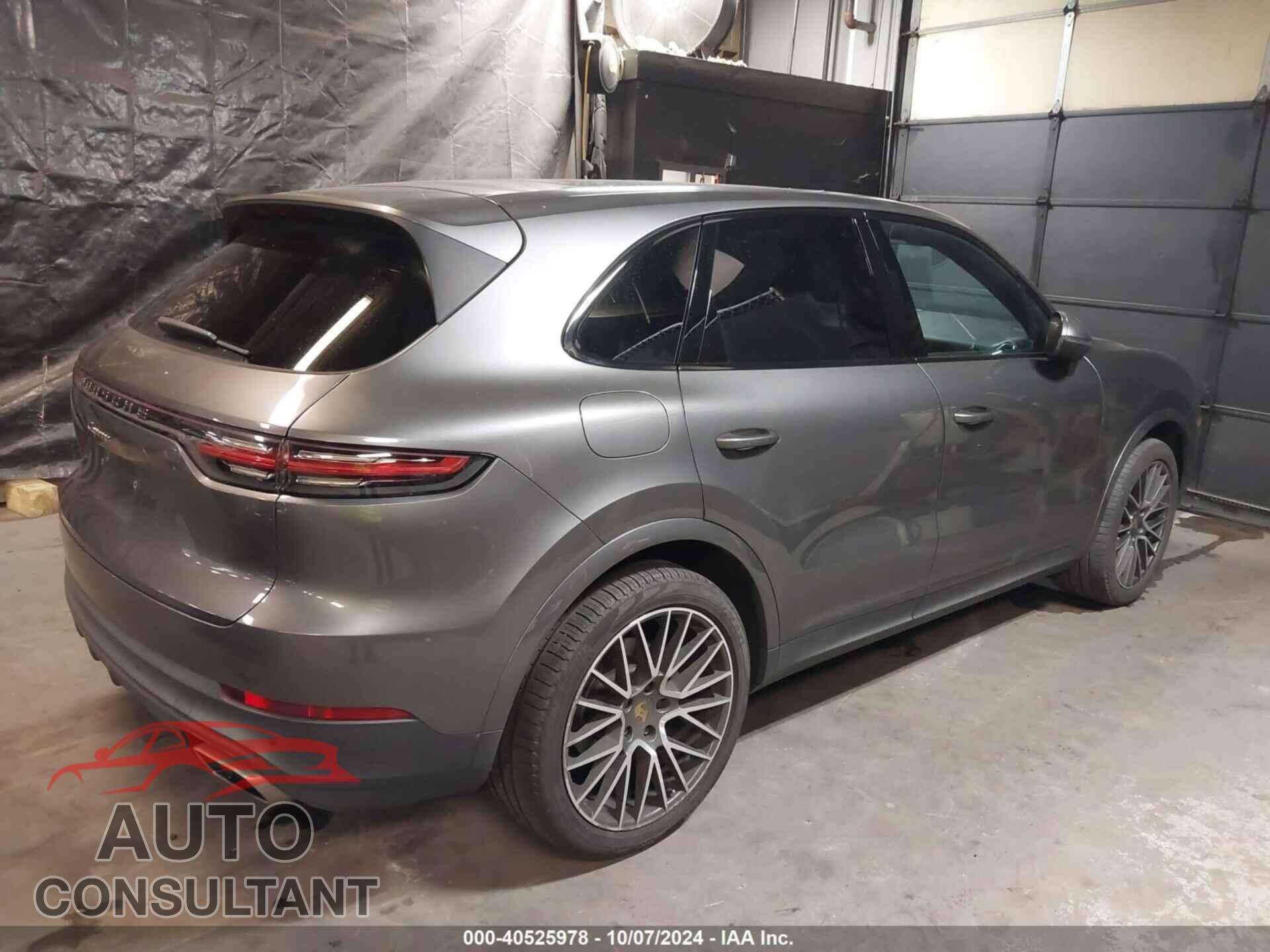 PORSCHE CAYENNE 2019 - WP1AA2AY3KDA07519